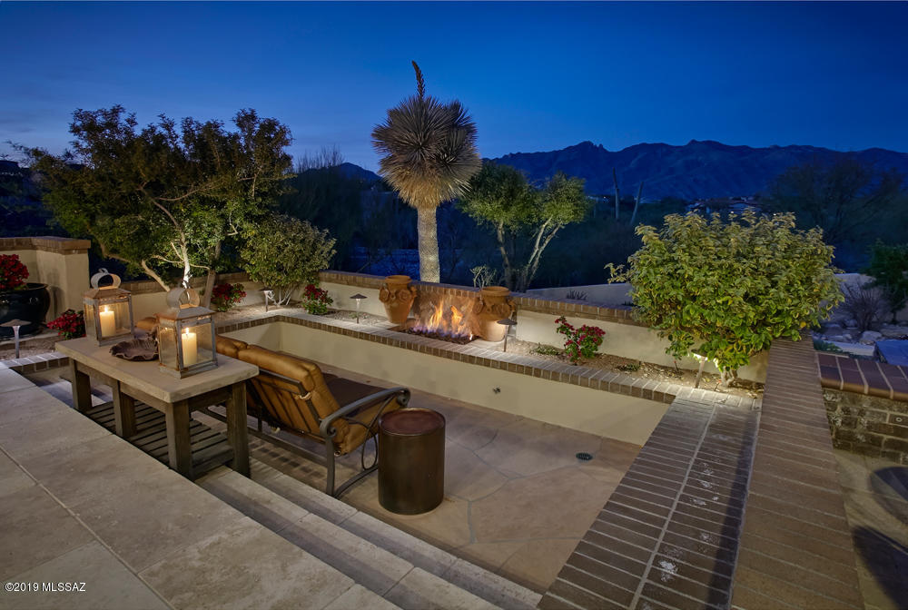 Village On Hacienda Del Sol - Residential
