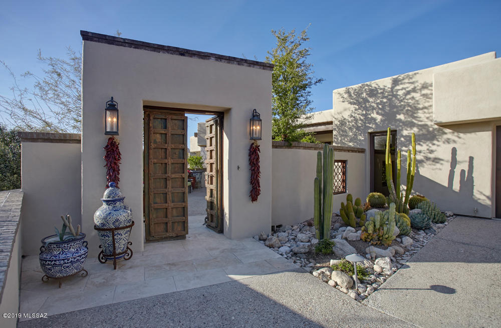Village On Hacienda Del Sol - Residential
