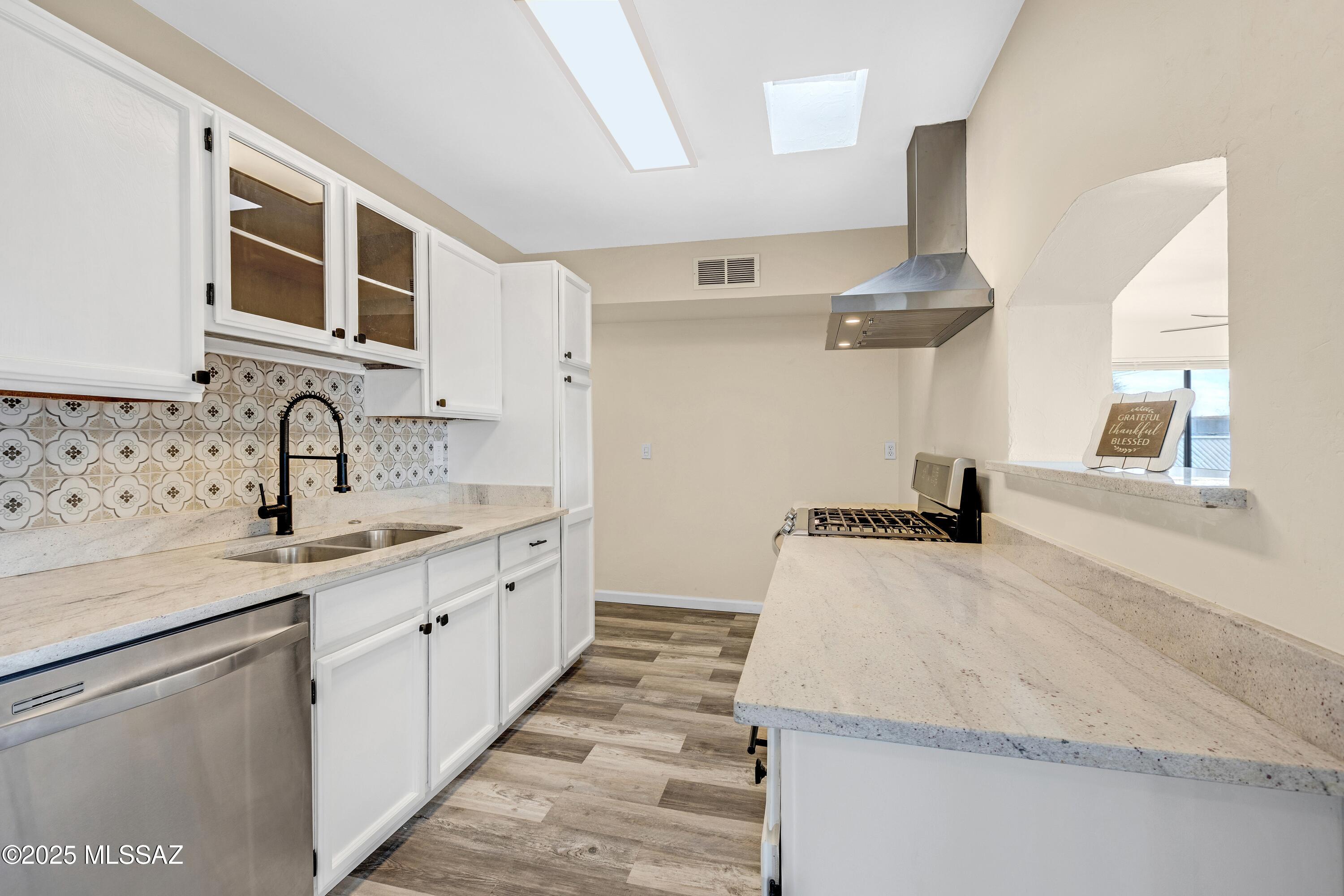 Valentine Terrace - Residential