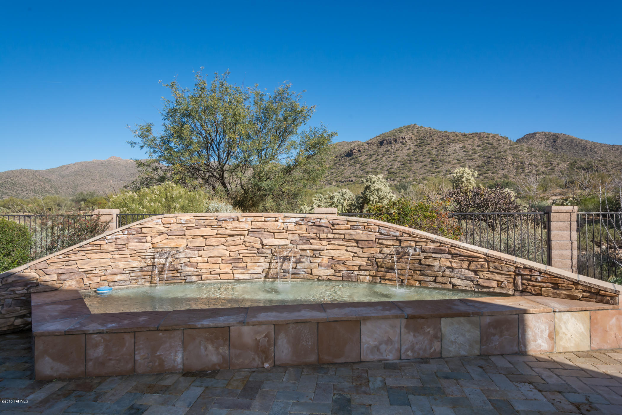 Dos Lagos at Dove Mountain (1-91) - Residential
