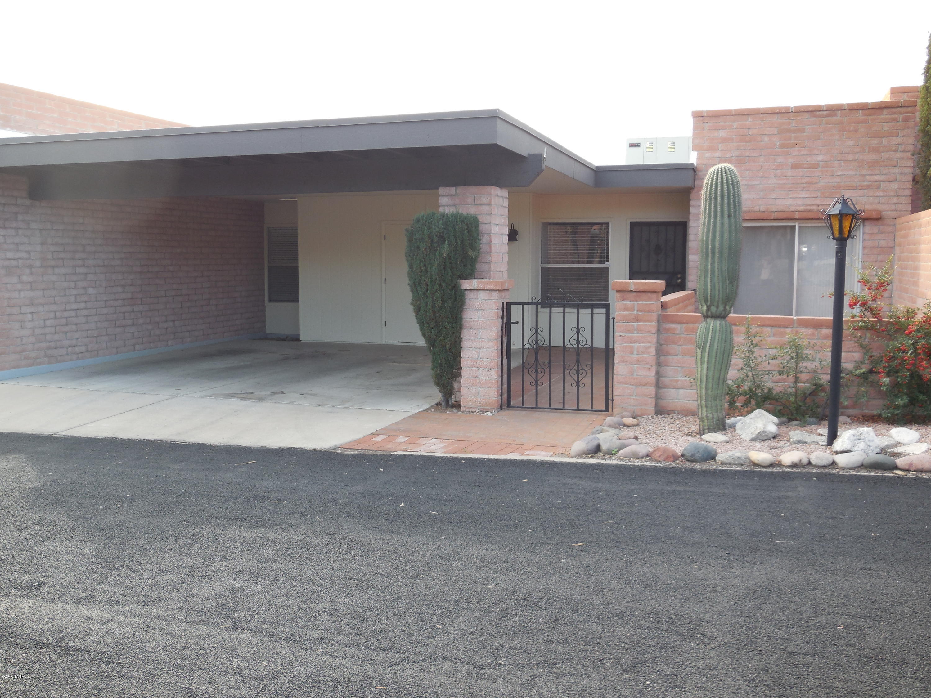 Tierra Serena Townhouses (1-117) - Residential Lease