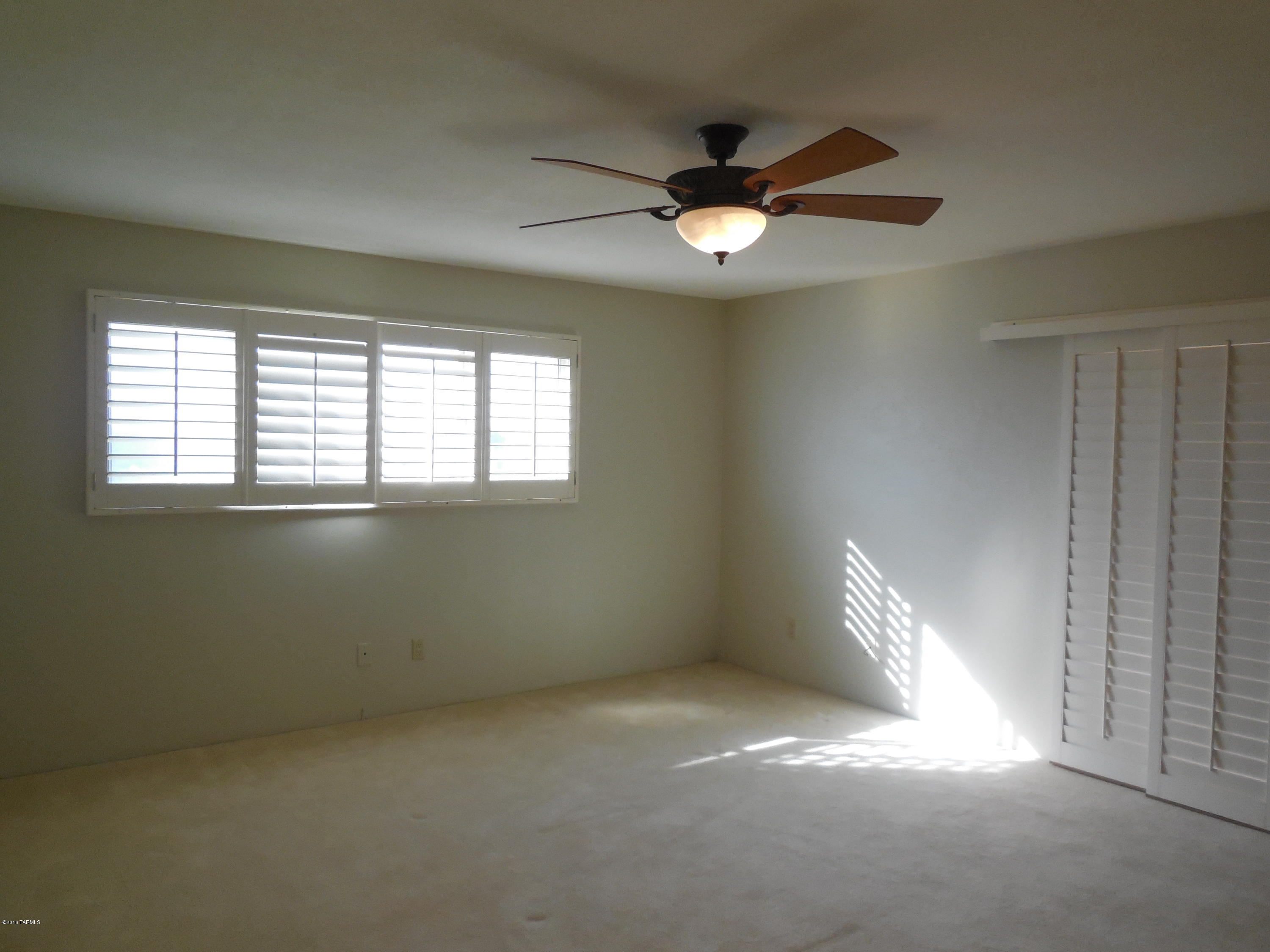 Tierra Serena Townhouses (1-117) - Residential Lease