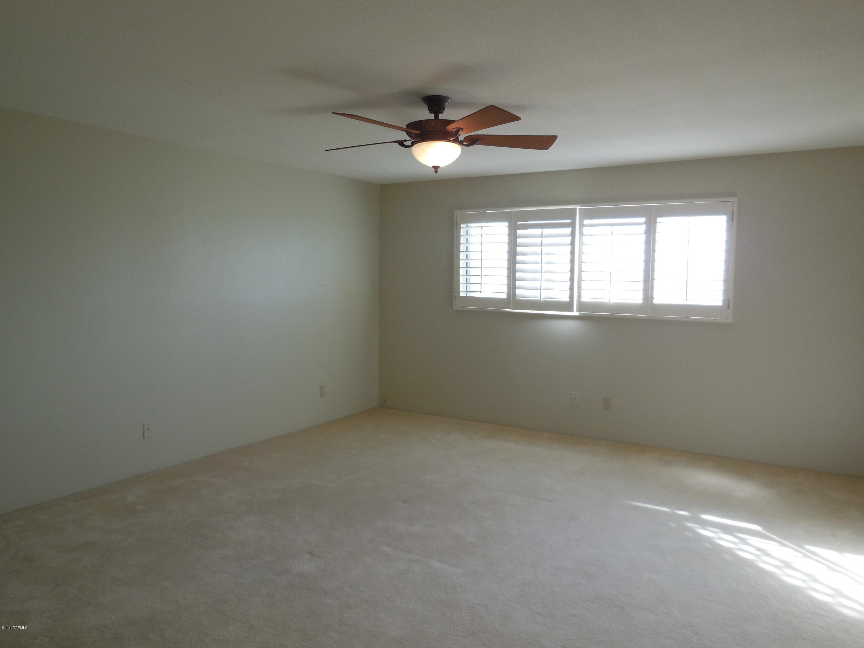 Tierra Serena Townhouses (1-117) - Residential Lease