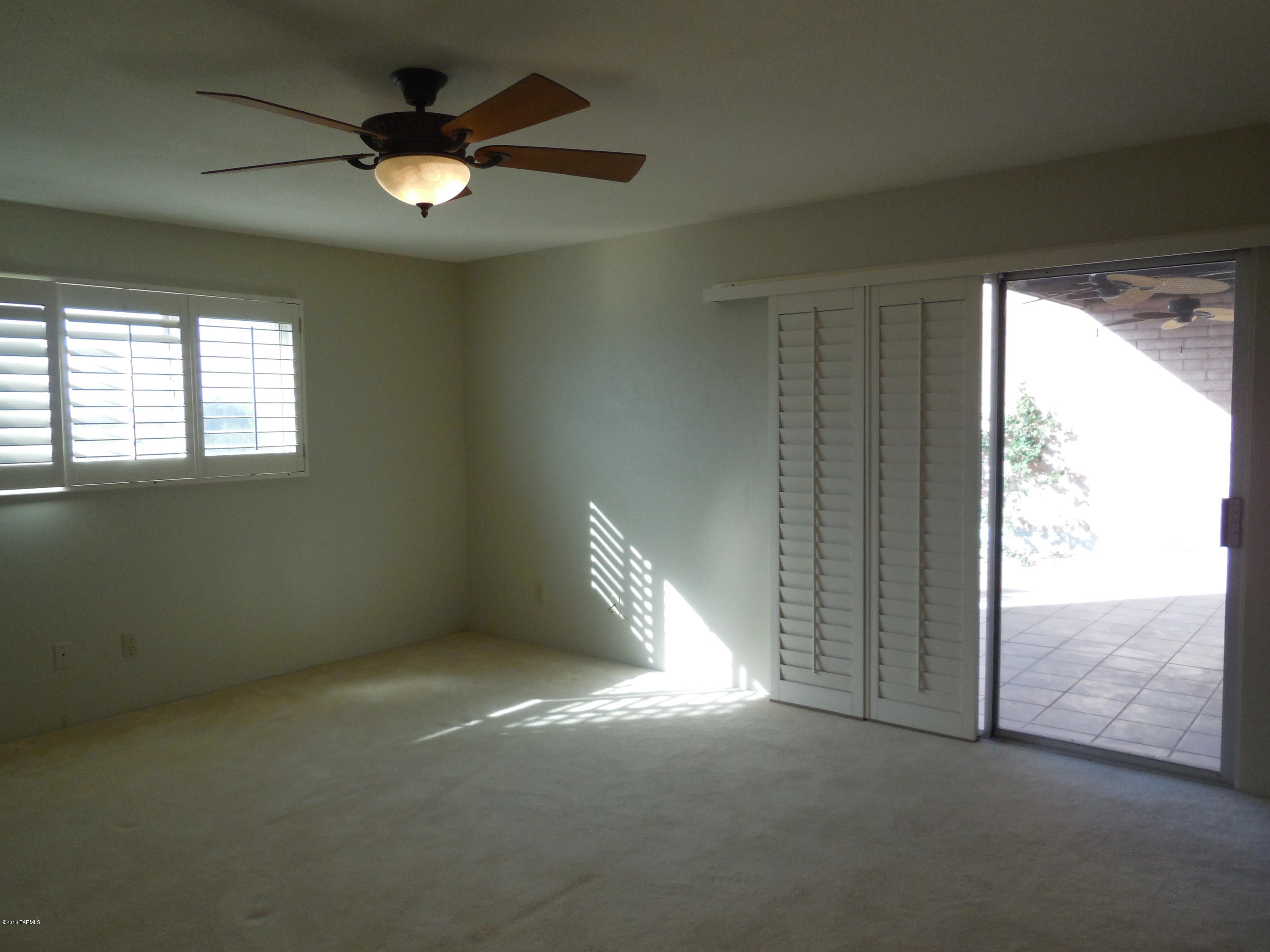 Tierra Serena Townhouses (1-117) - Residential Lease