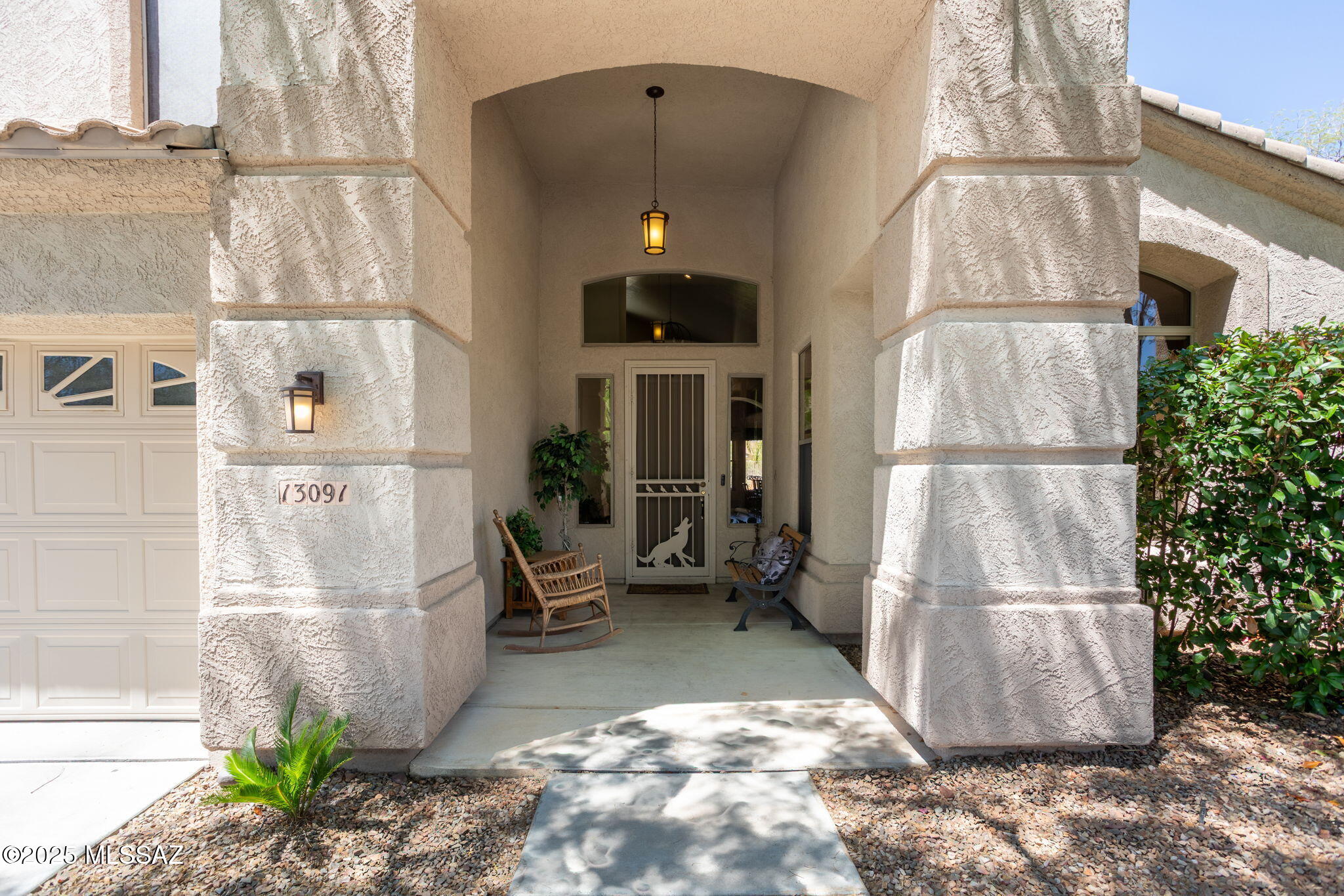 13091 N Pioneer Way