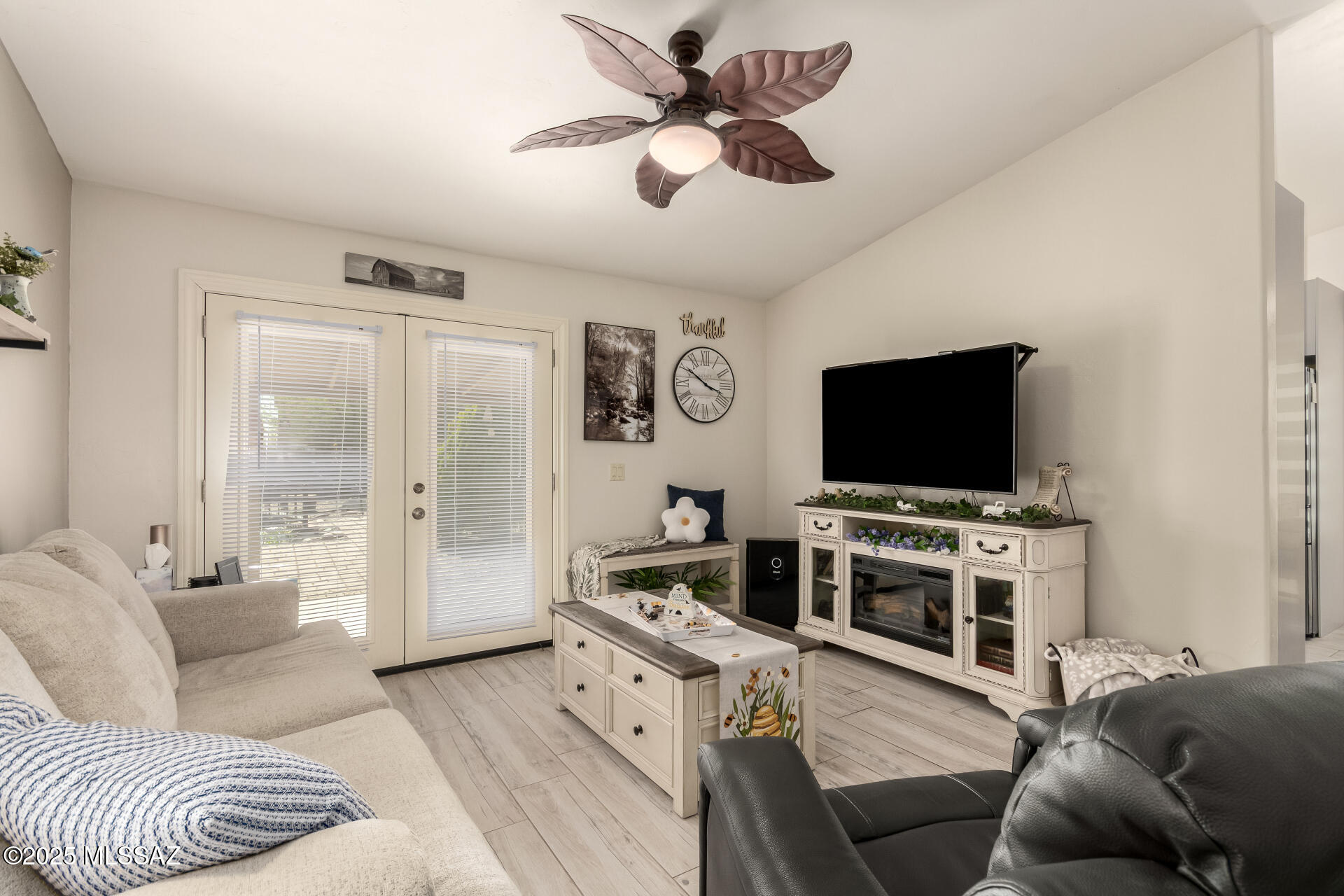 Meadowbrook (208-269) - Residential