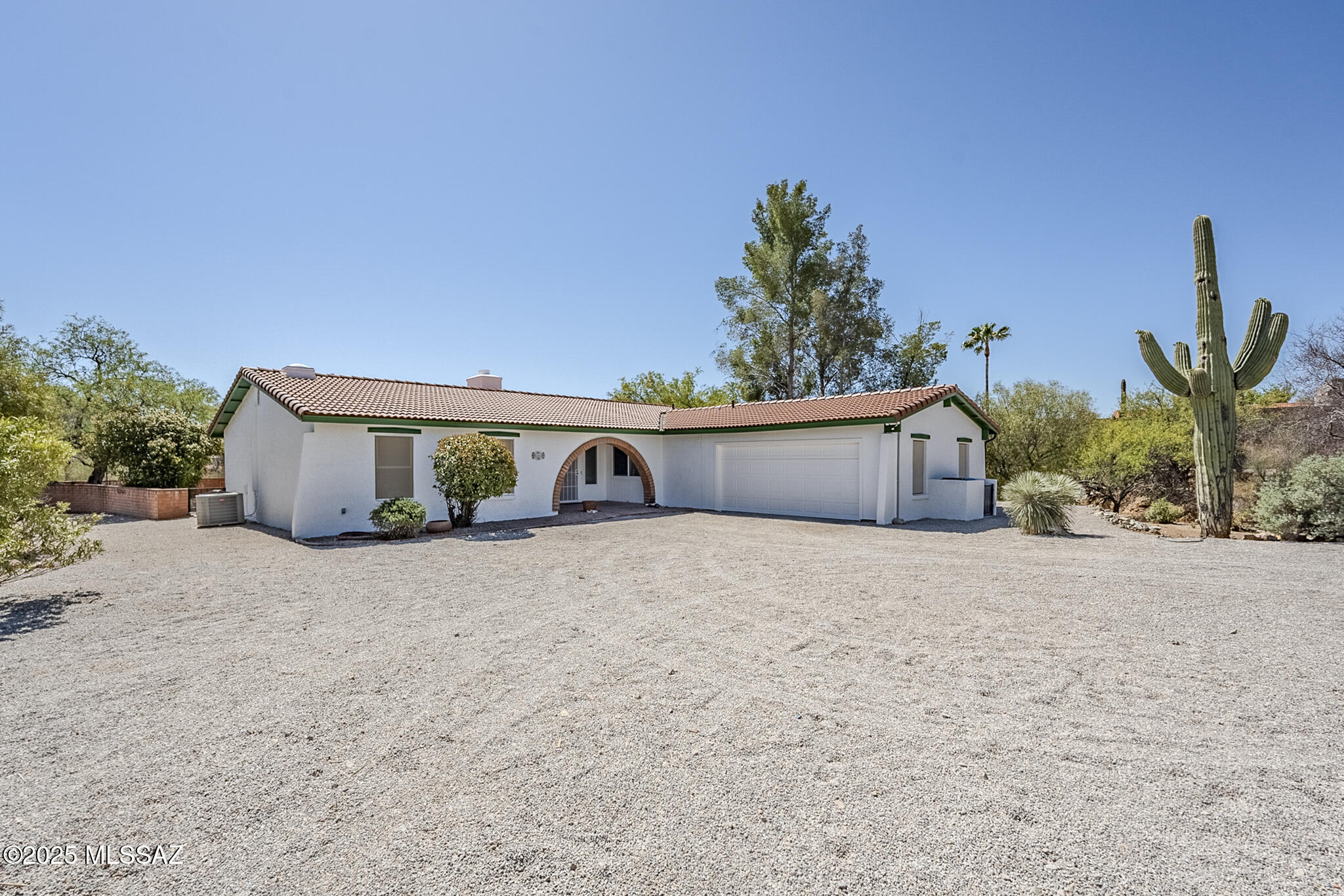 1341 S Camino Del Sol