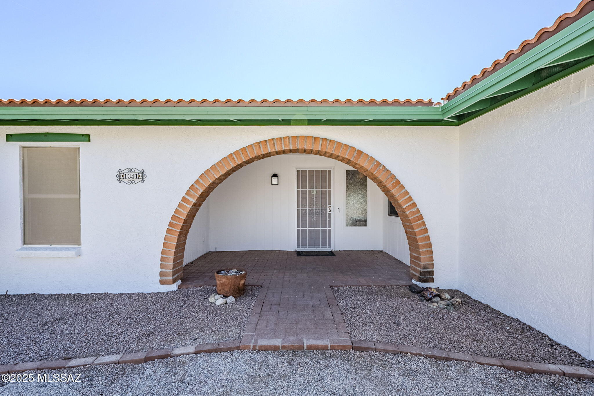 1341 S Camino Del Sol