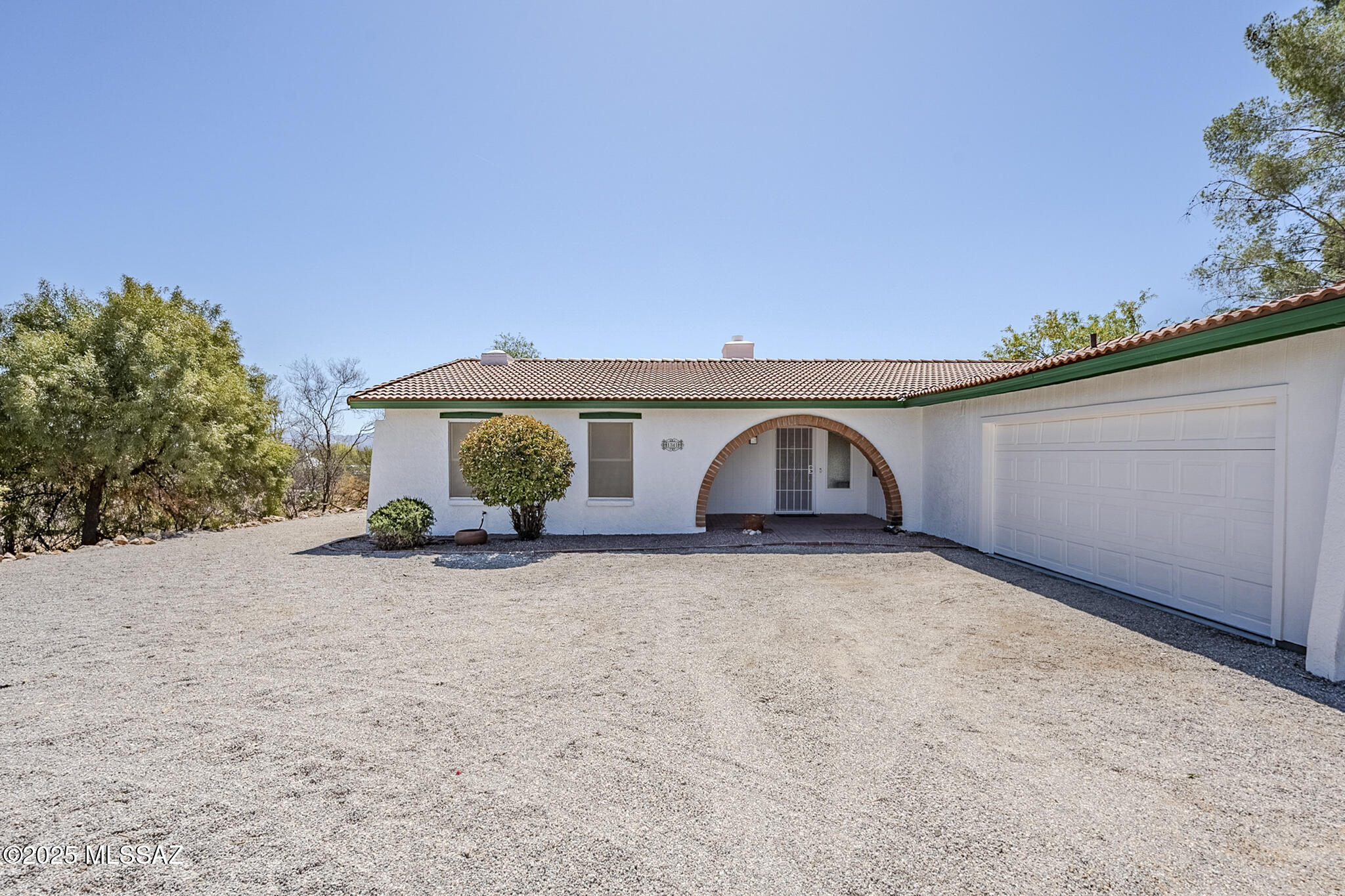 1341 S Camino Del Sol