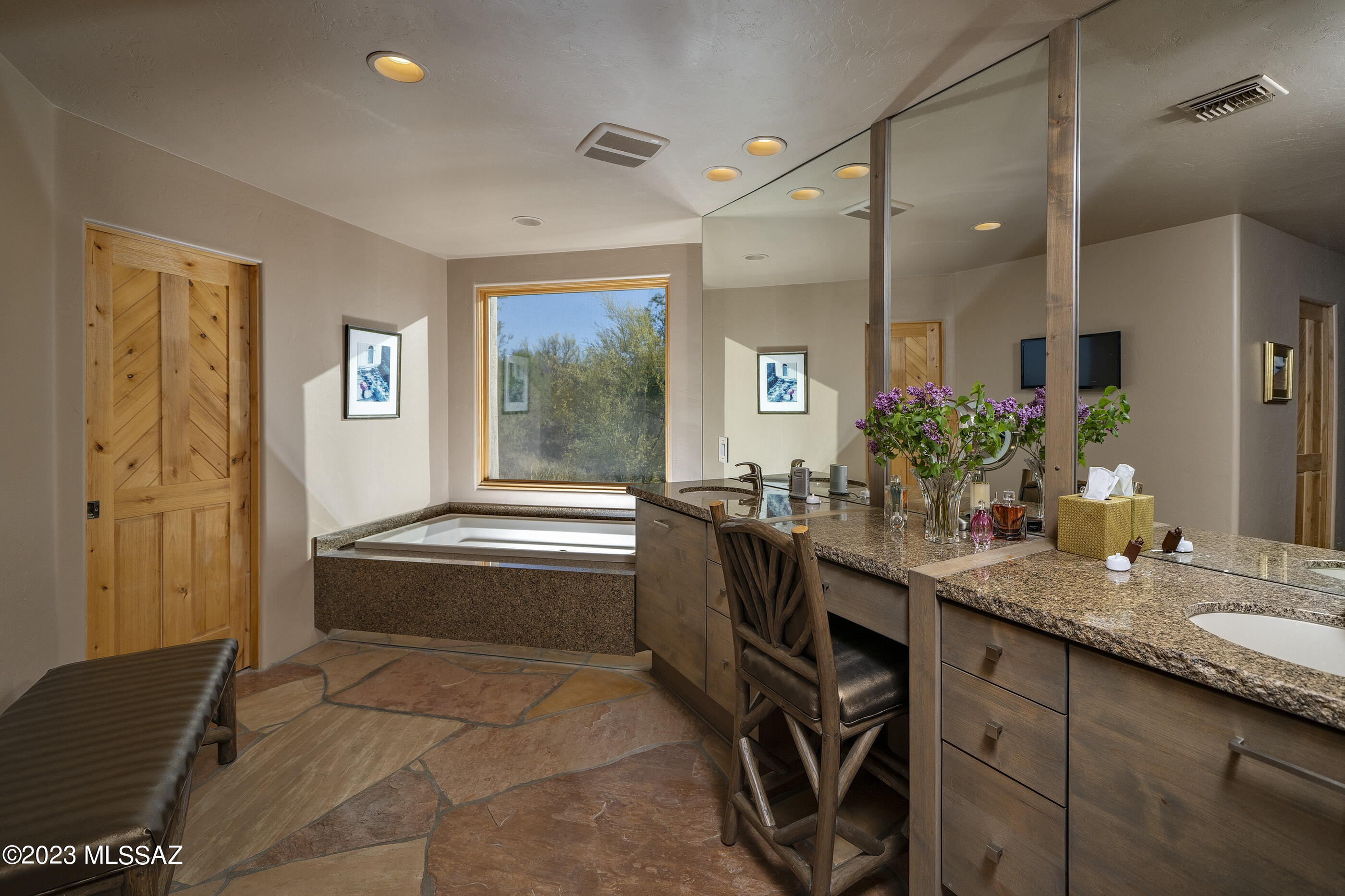 Catalina Foothills Estates NO. 10 (194-211) - Residential