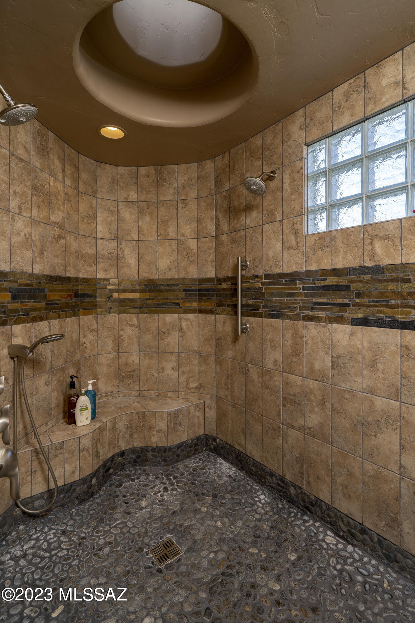 Catalina Foothills Estates NO. 10 (194-211) - Residential