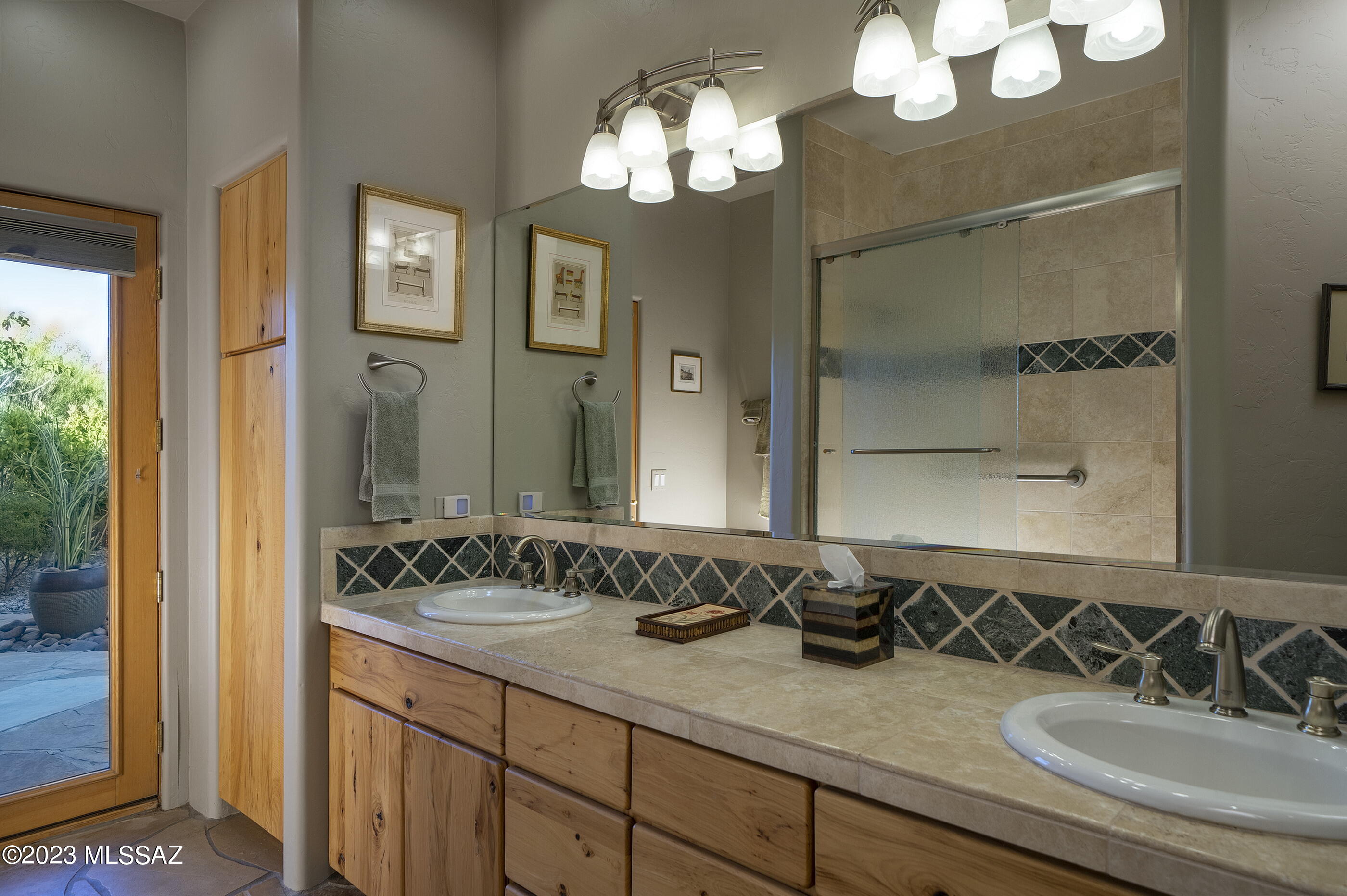 Catalina Foothills Estates NO. 10 (194-211) - Residential