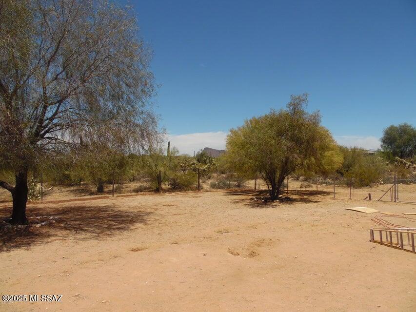 Tucson, Arizona 85743, United States, 5 Bedrooms Bedrooms, ,2 BathroomsBathrooms,Residential,Pending,184634