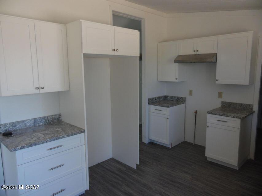 Tucson, Arizona 85743, United States, 5 Bedrooms Bedrooms, ,2 BathroomsBathrooms,Residential,Pending,184634