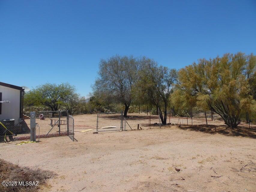 Tucson, Arizona 85743, United States, 5 Bedrooms Bedrooms, ,2 BathroomsBathrooms,Residential,Pending,184634