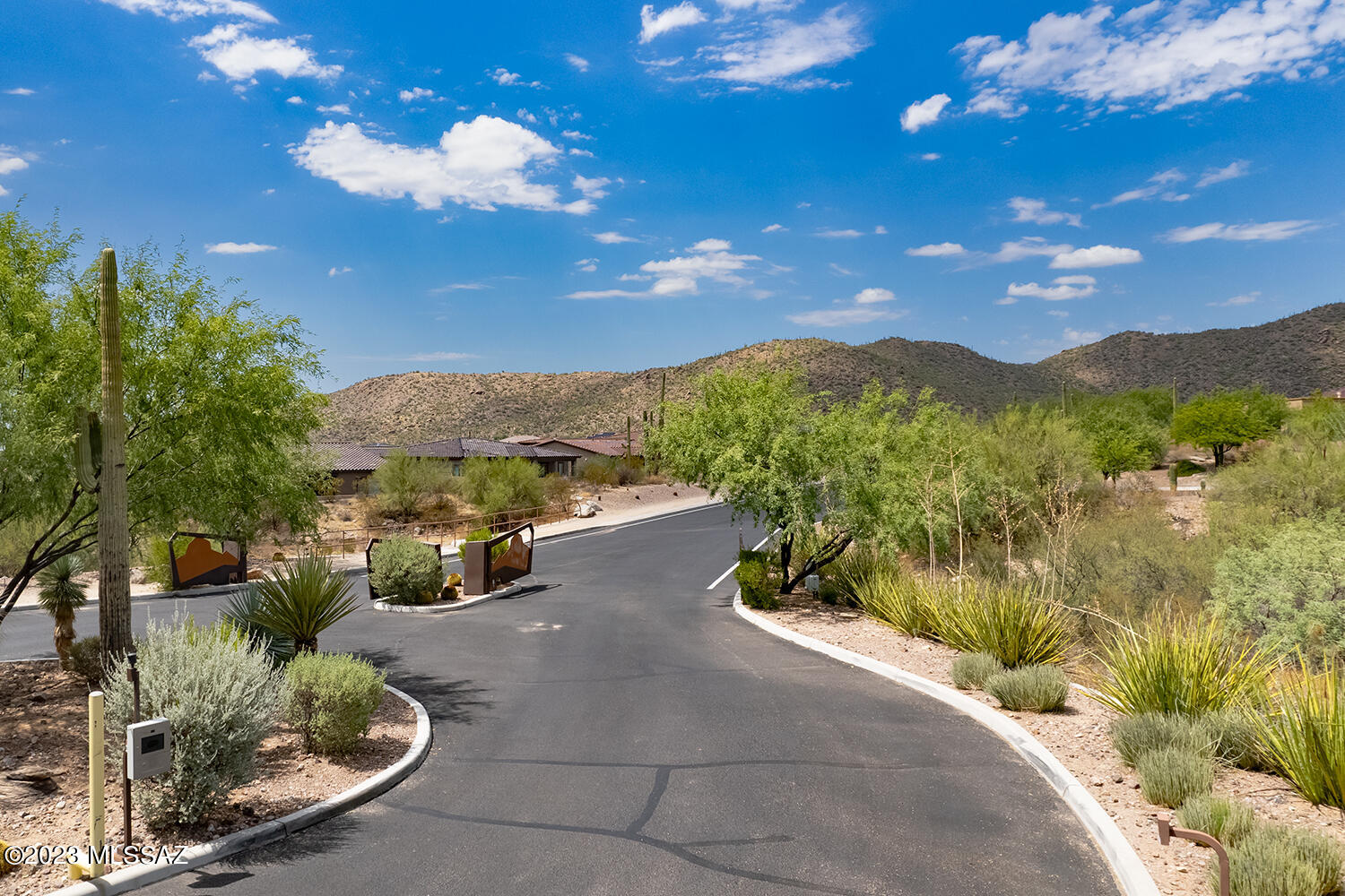Boulder Bridge Pass At Dove Mountain SQ20132910078 - Residential