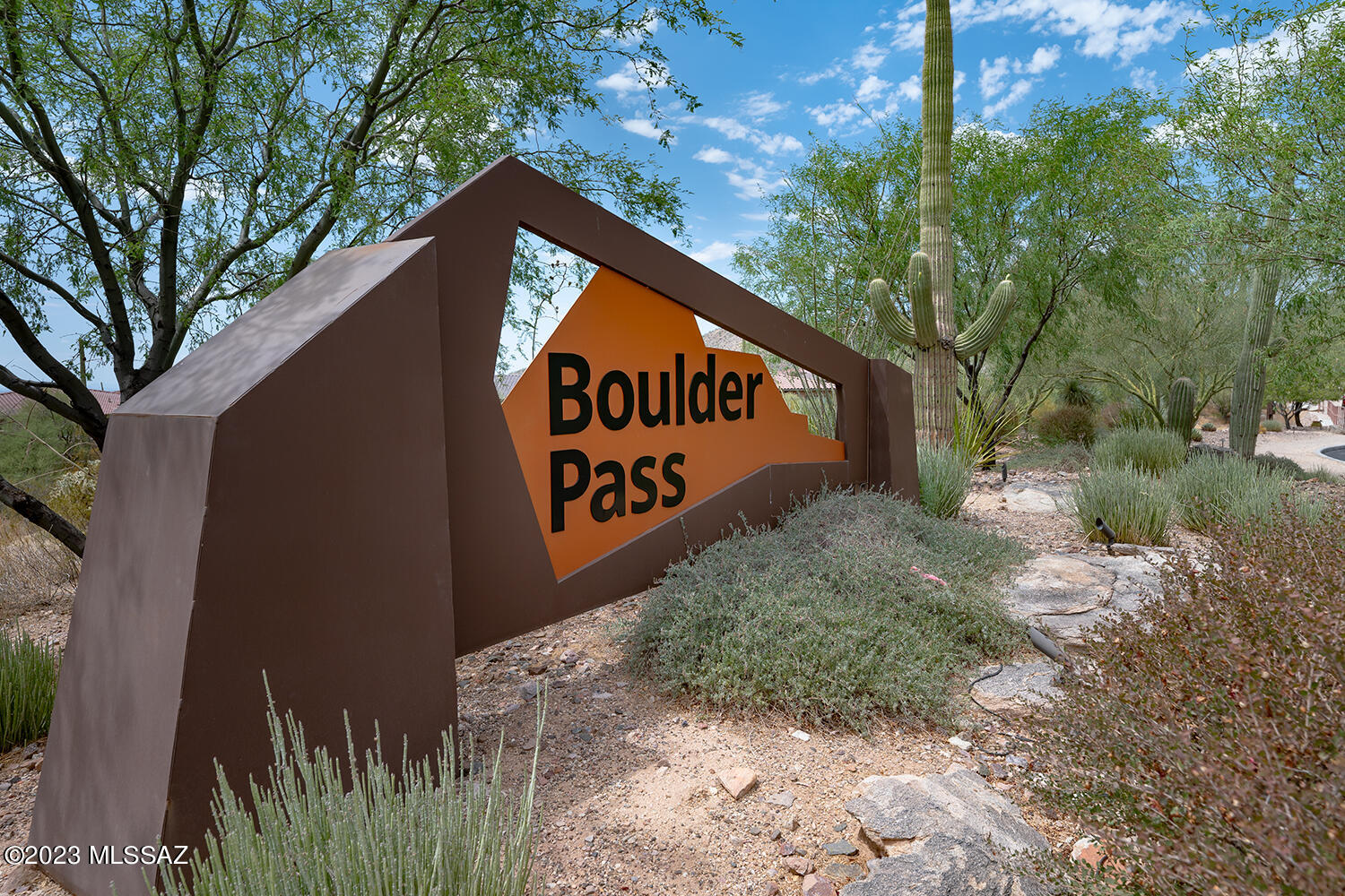 Boulder Bridge Pass At Dove Mountain SQ20132910078 - Residential