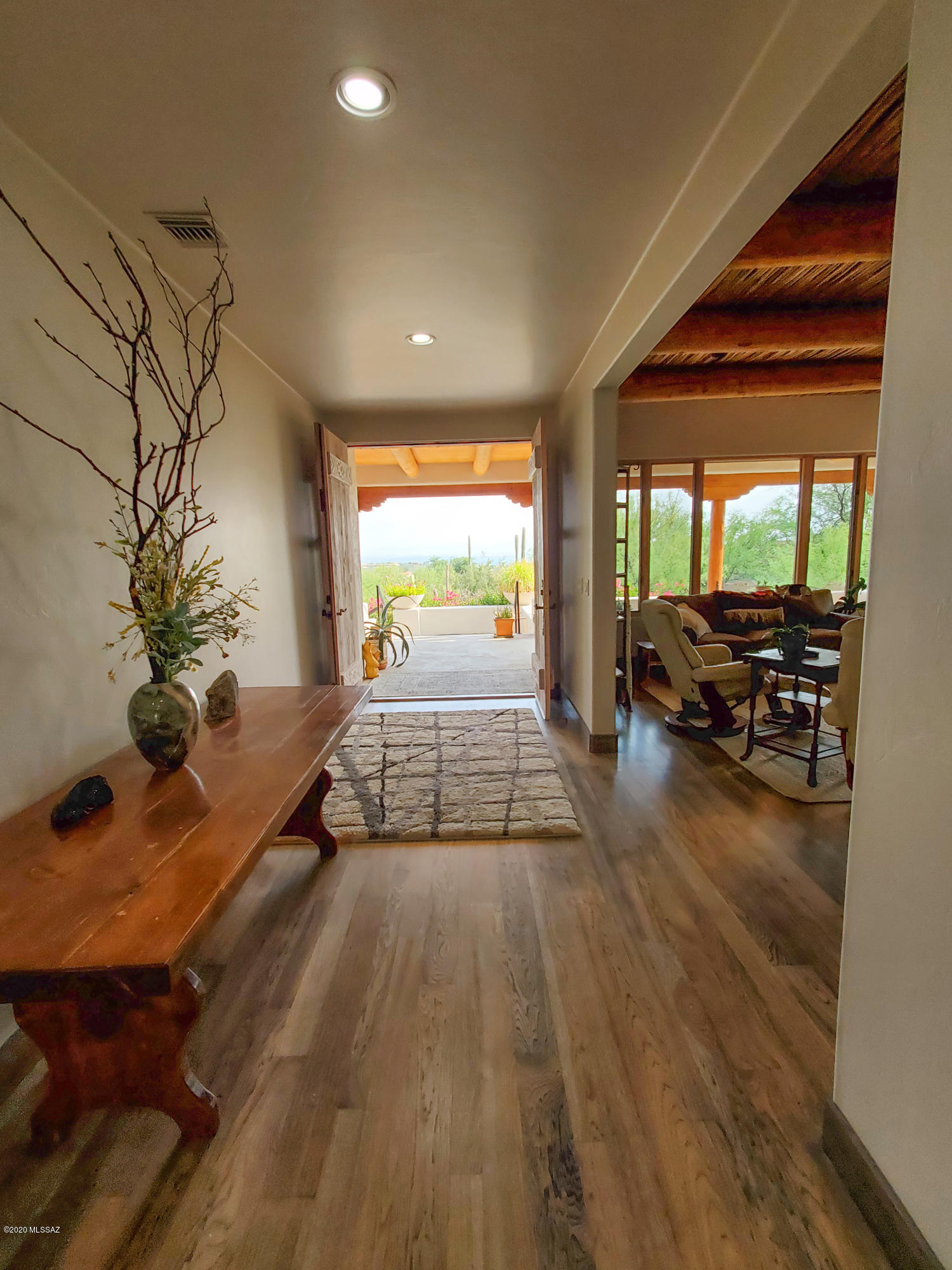 Finisterra II (211-302) - Residential