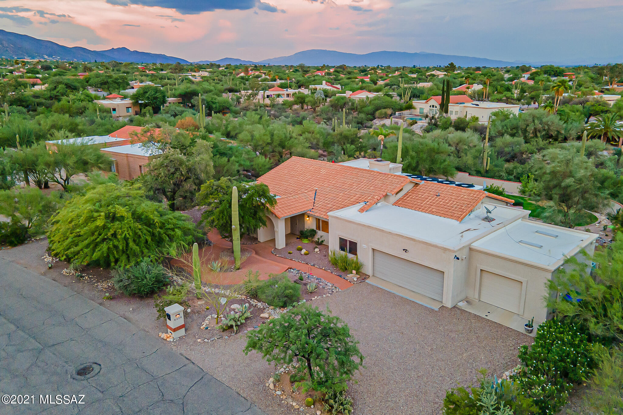 Shadow Hills (484-595) - Residential