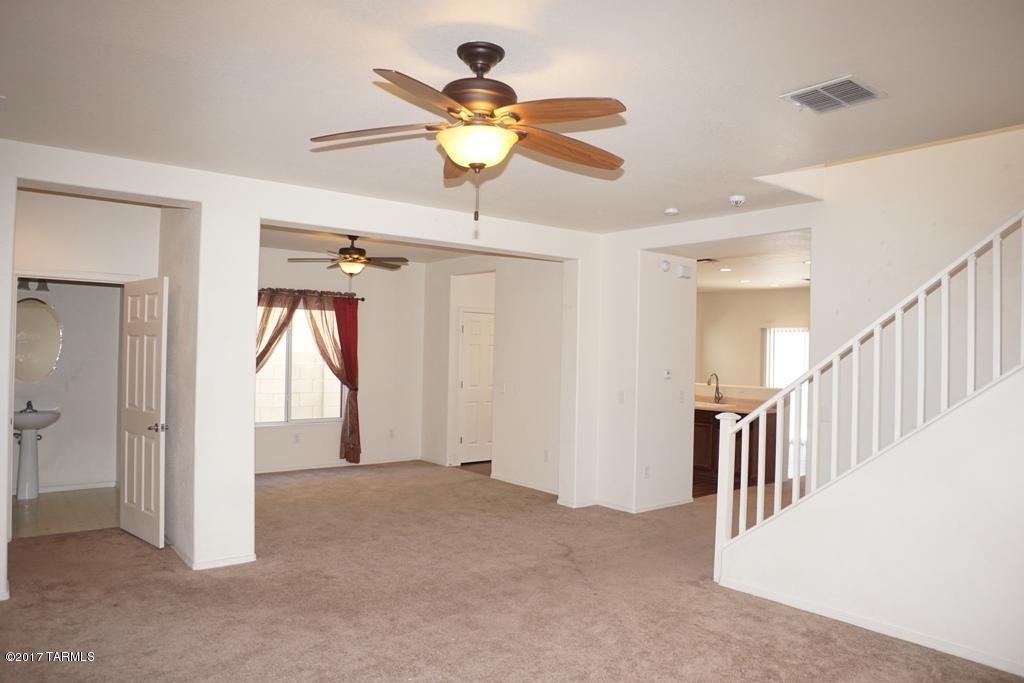 Tierra Vista Phase I (99-285,299-309,372-383) - Residential Lease