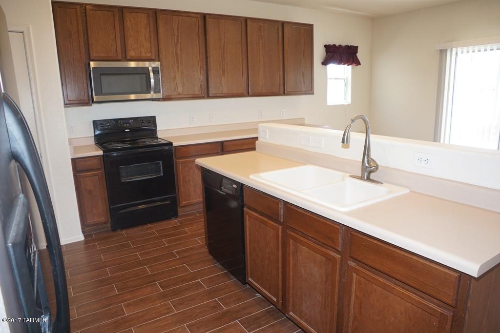 Tierra Vista Phase I (99-285,299-309,372-383) - Residential Lease