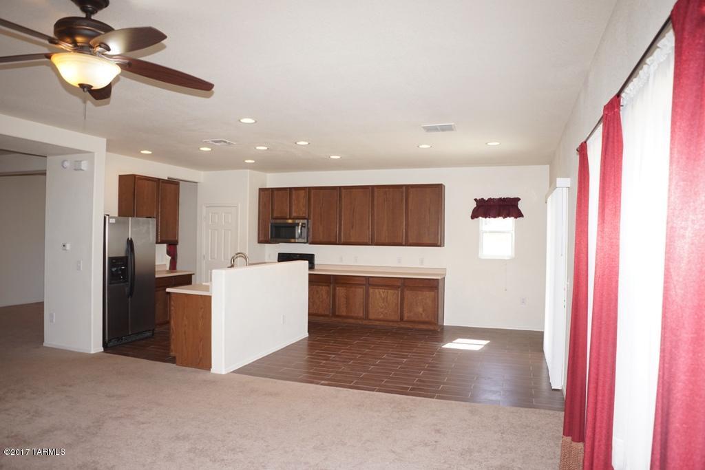 Tierra Vista Phase I (99-285,299-309,372-383) - Residential Lease