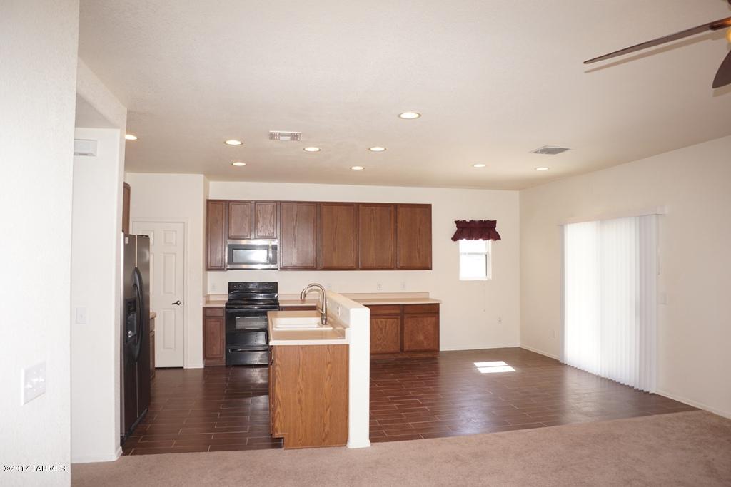 Tierra Vista Phase I (99-285,299-309,372-383) - Residential Lease