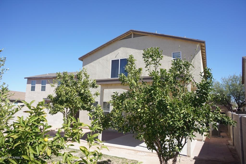Tierra Vista Phase I (99-285,299-309,372-383) - Residential Lease