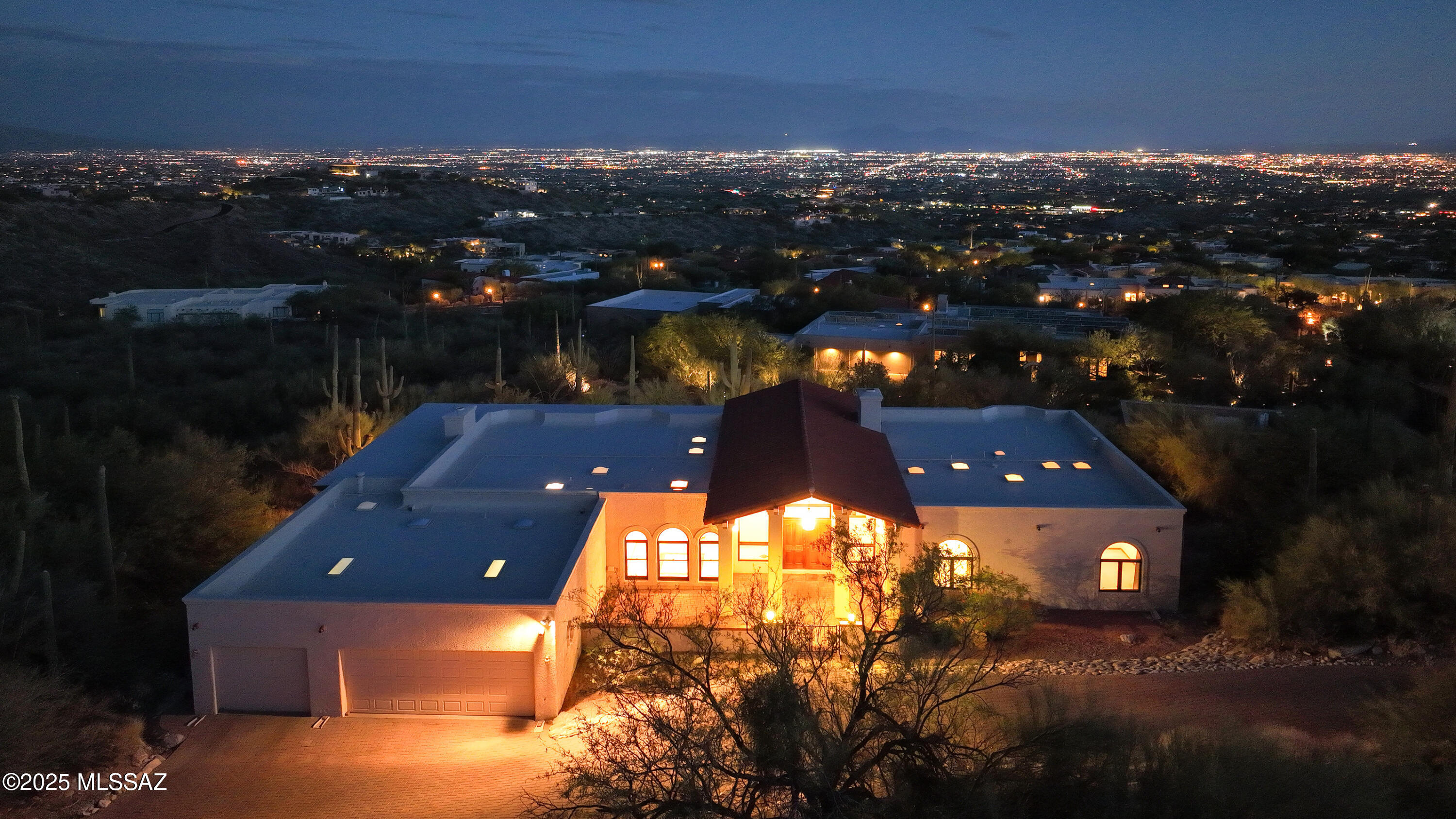 7400 N Cobblestone Road