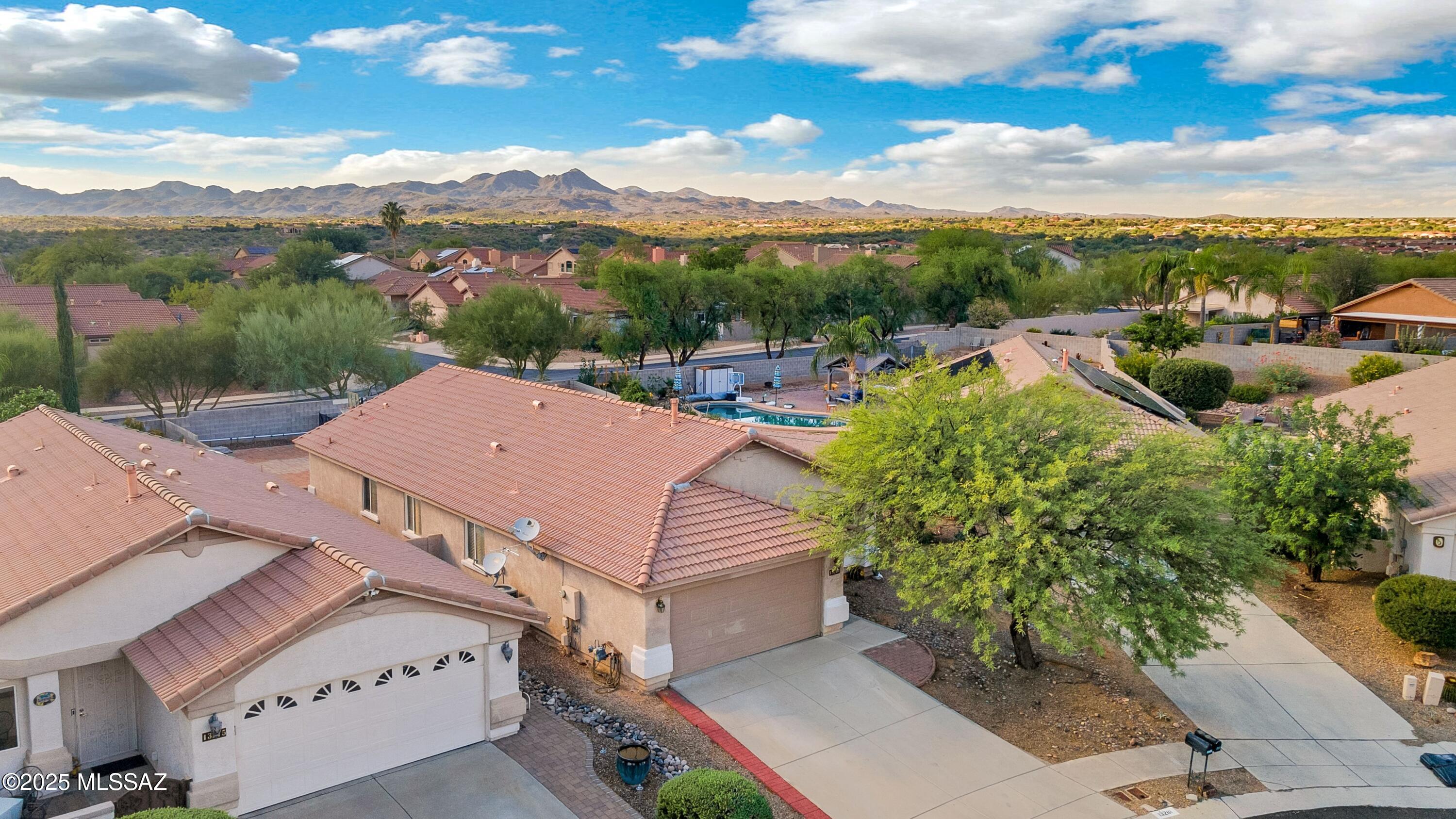 13281 N Hammerstone Lane