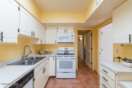 Pueblo Villas - Residential