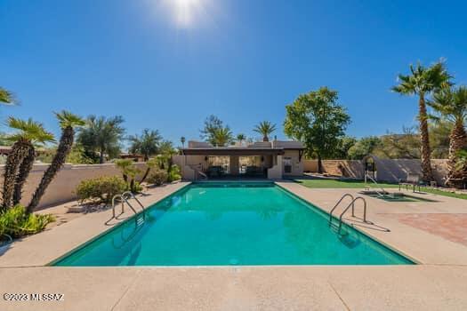 Pueblo Villas - Residential