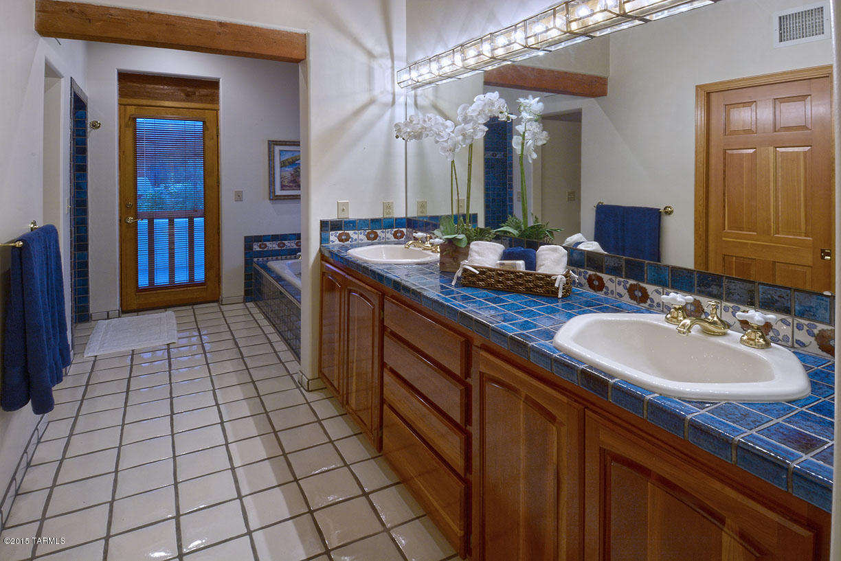 Las Lomas De Catalina (1-36) - Residential
