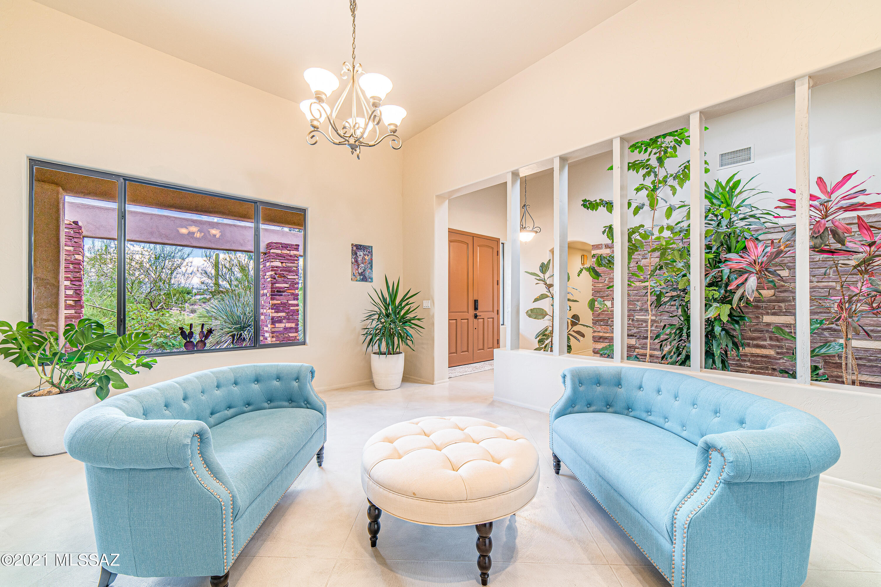 Los Arroyos Del Oeste (1-84) - Residential