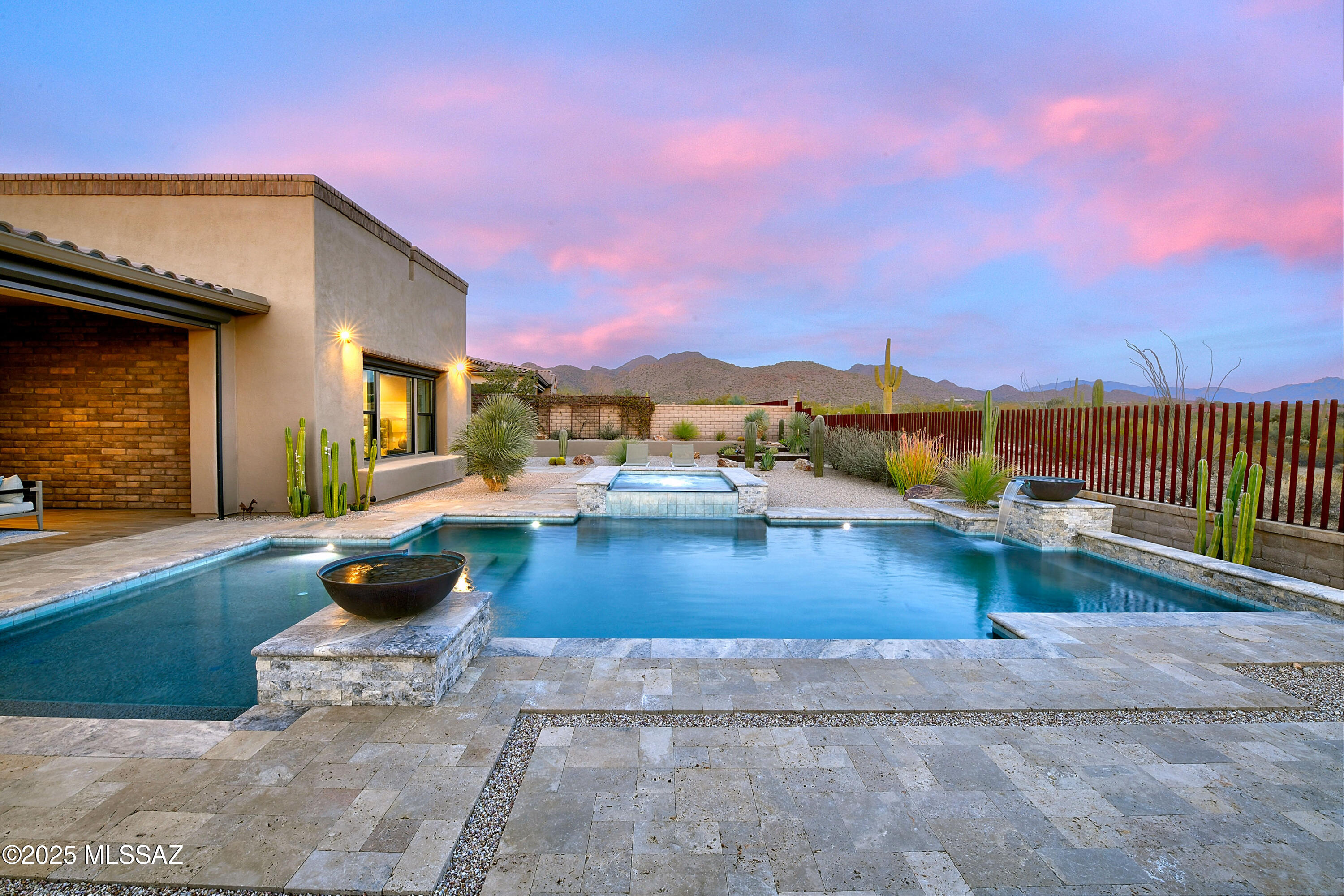Los Saguaros At Dove Mountain SQ20121640199 - Residential