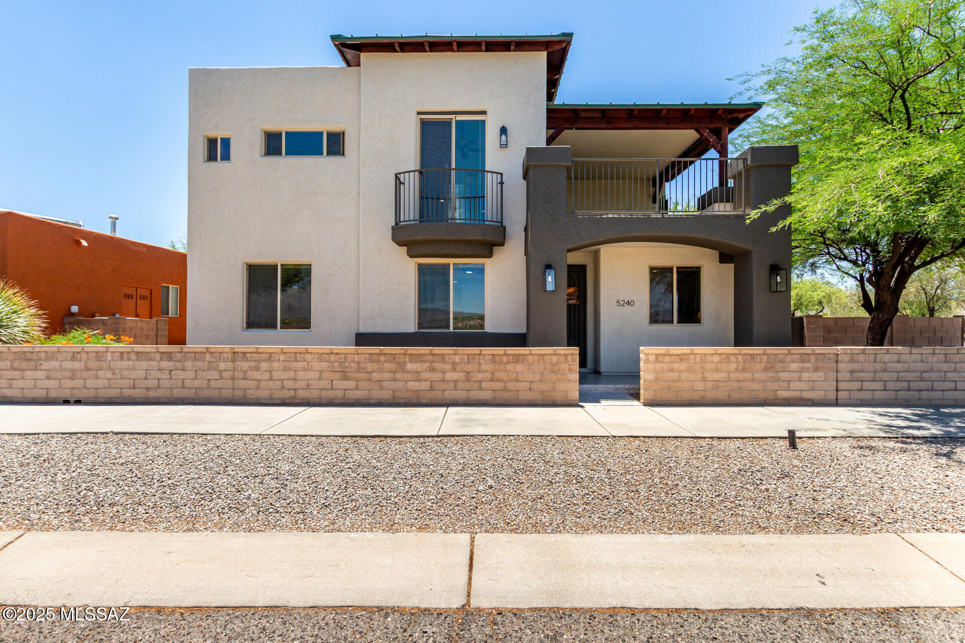 5240 S Nightbloom Way