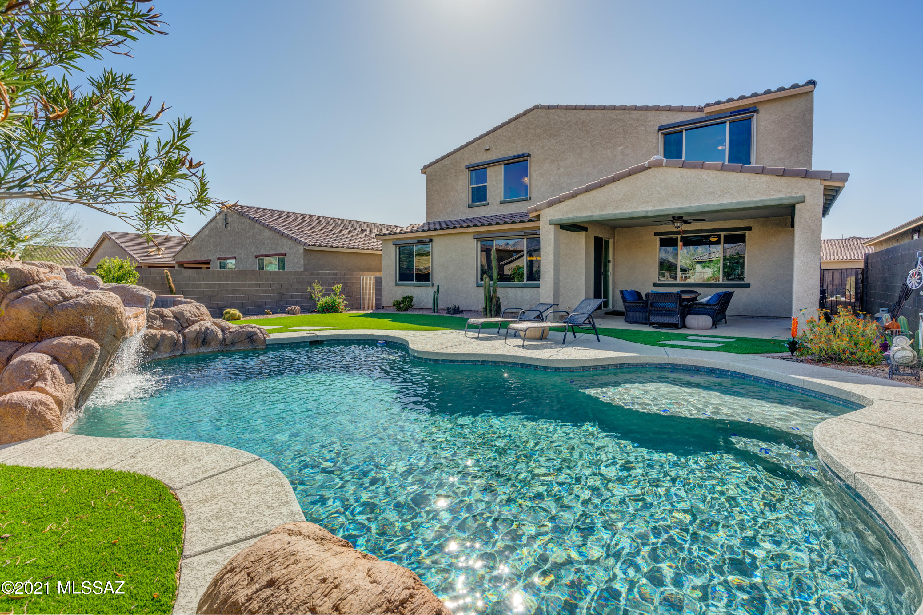 The Estates At Capella - Residential