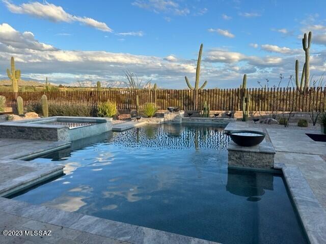 Los Saguaros At Dove Mountain SQ20121640199 - Residential