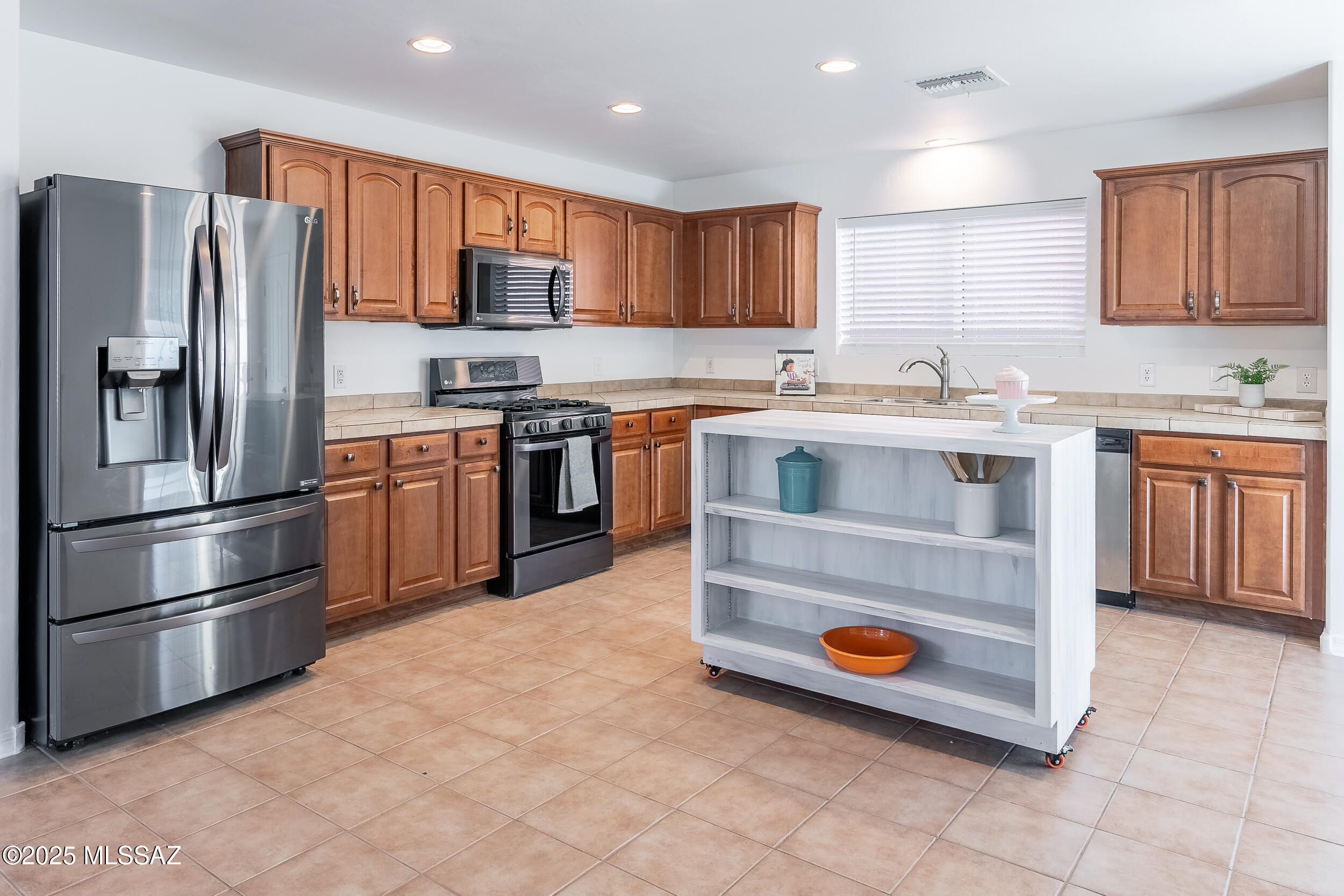 5898 N Dartwhite Drive