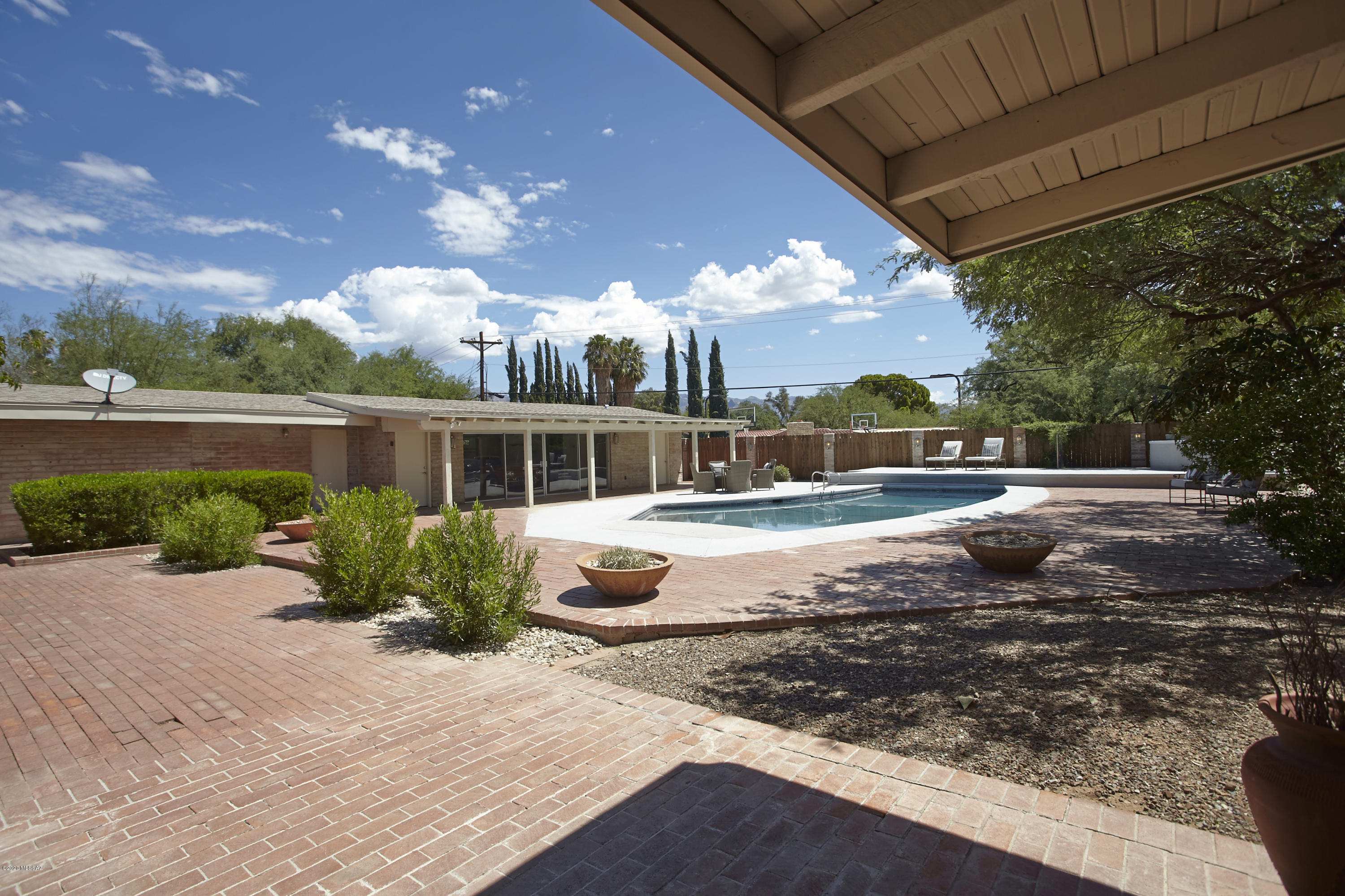 Country Club Estates NO. 1 - Residential