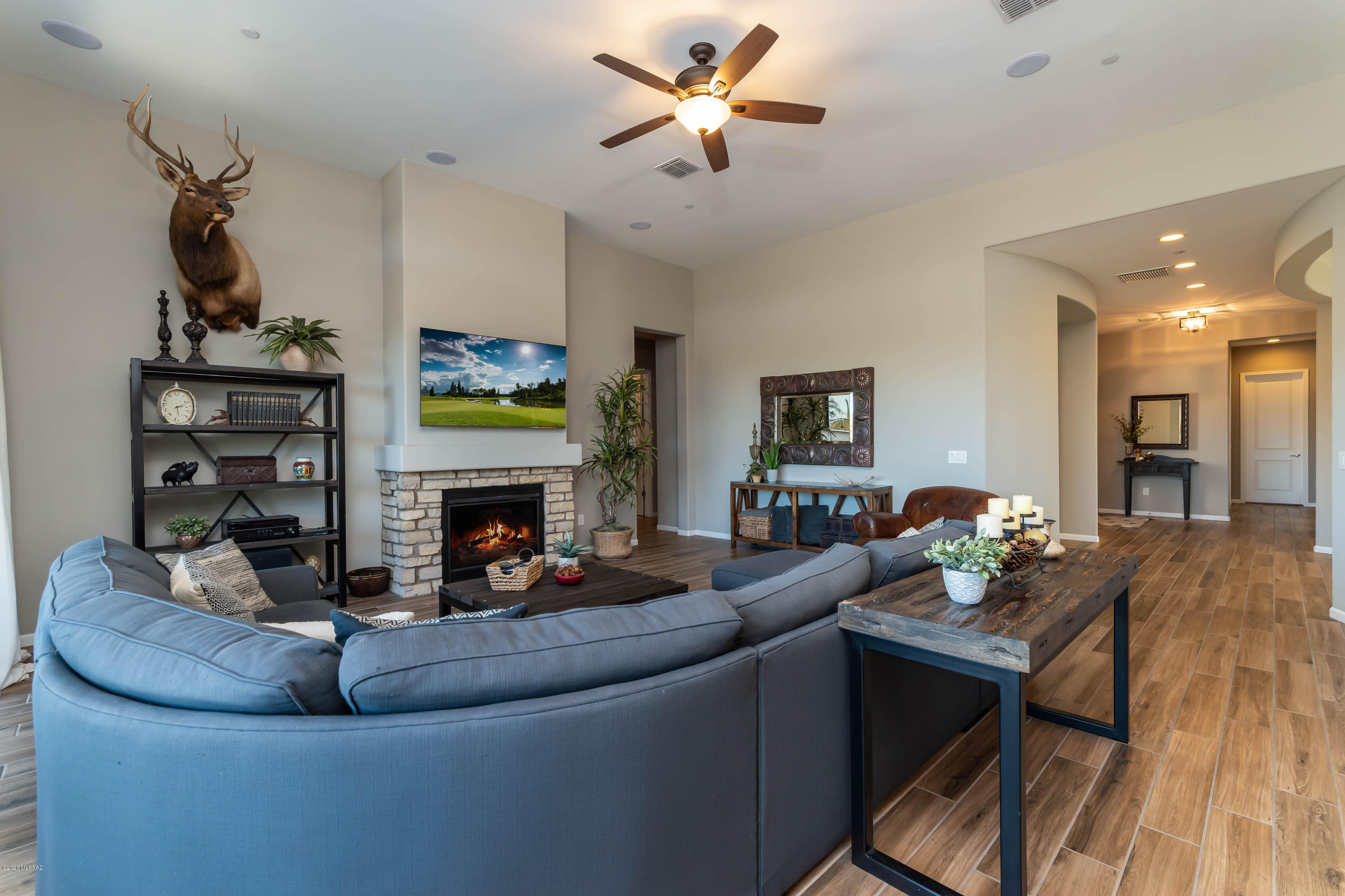 Golden Barrel Place At Dove Mountain SQ20141710079 - Residential