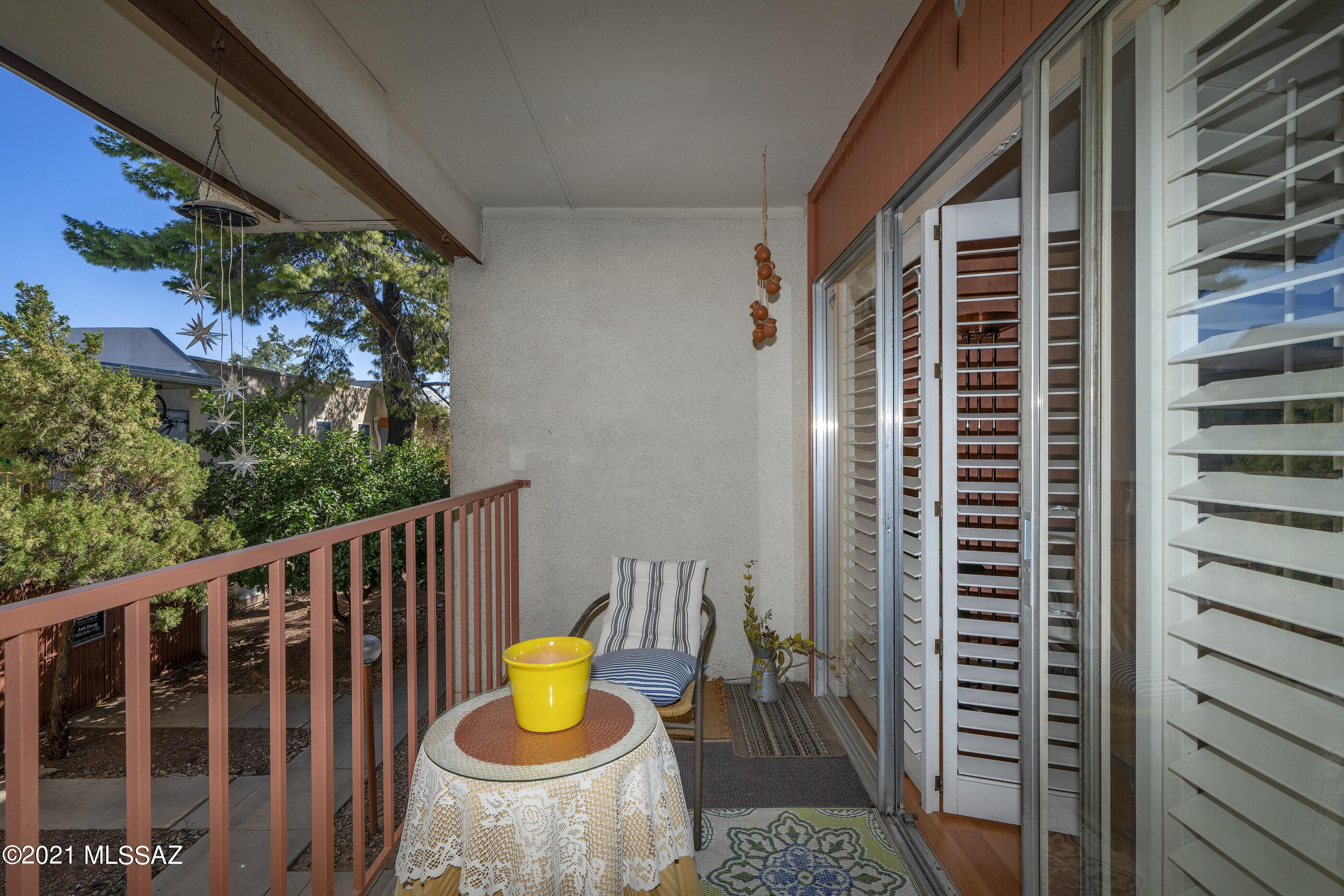 Las Colinas Condominiums - Residential