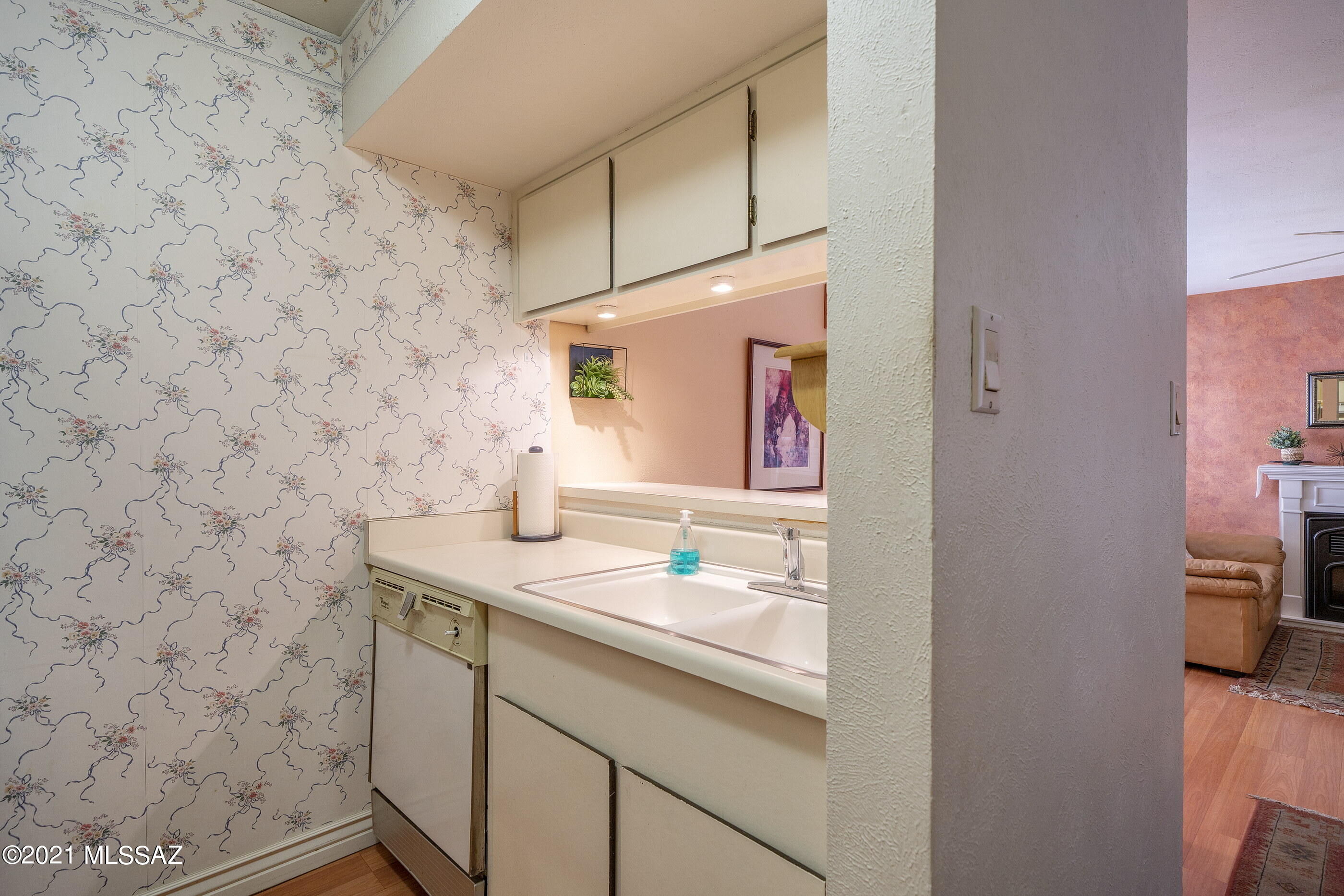 Las Colinas Condominiums - Residential