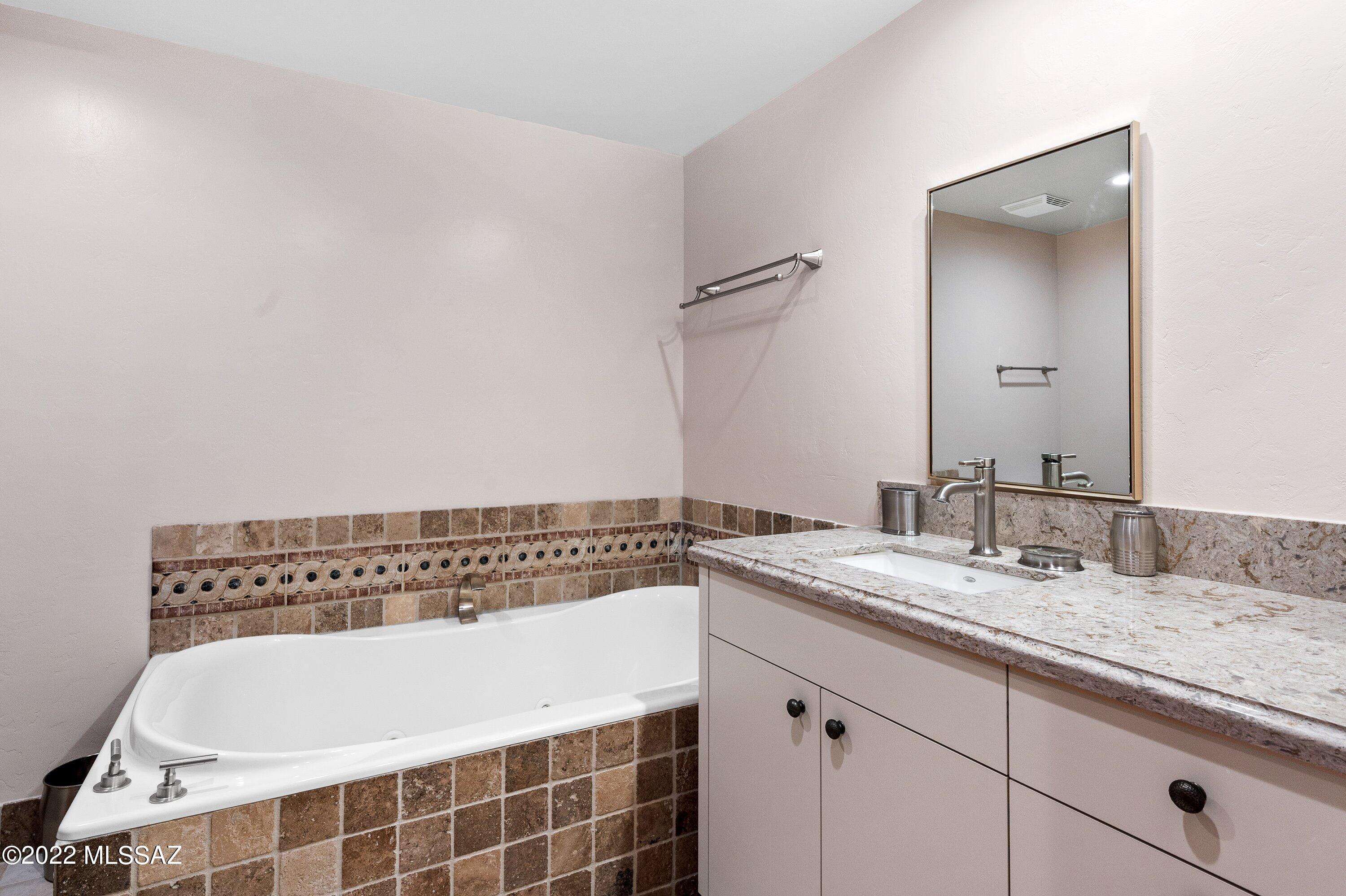 Whaleback Ridge Estates at Ventana Canyon (1-30) - Residential