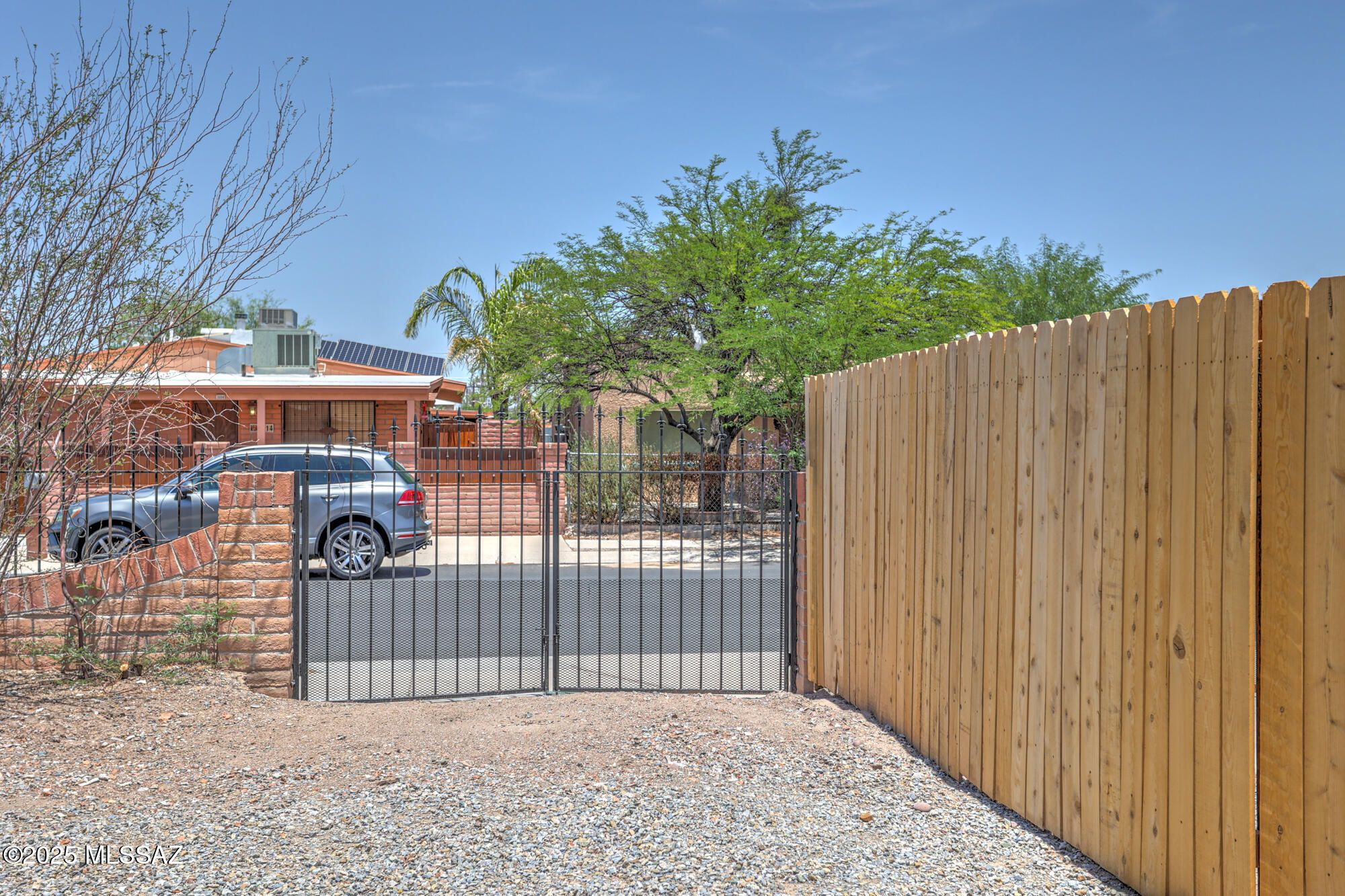 Riverside Park - Residential