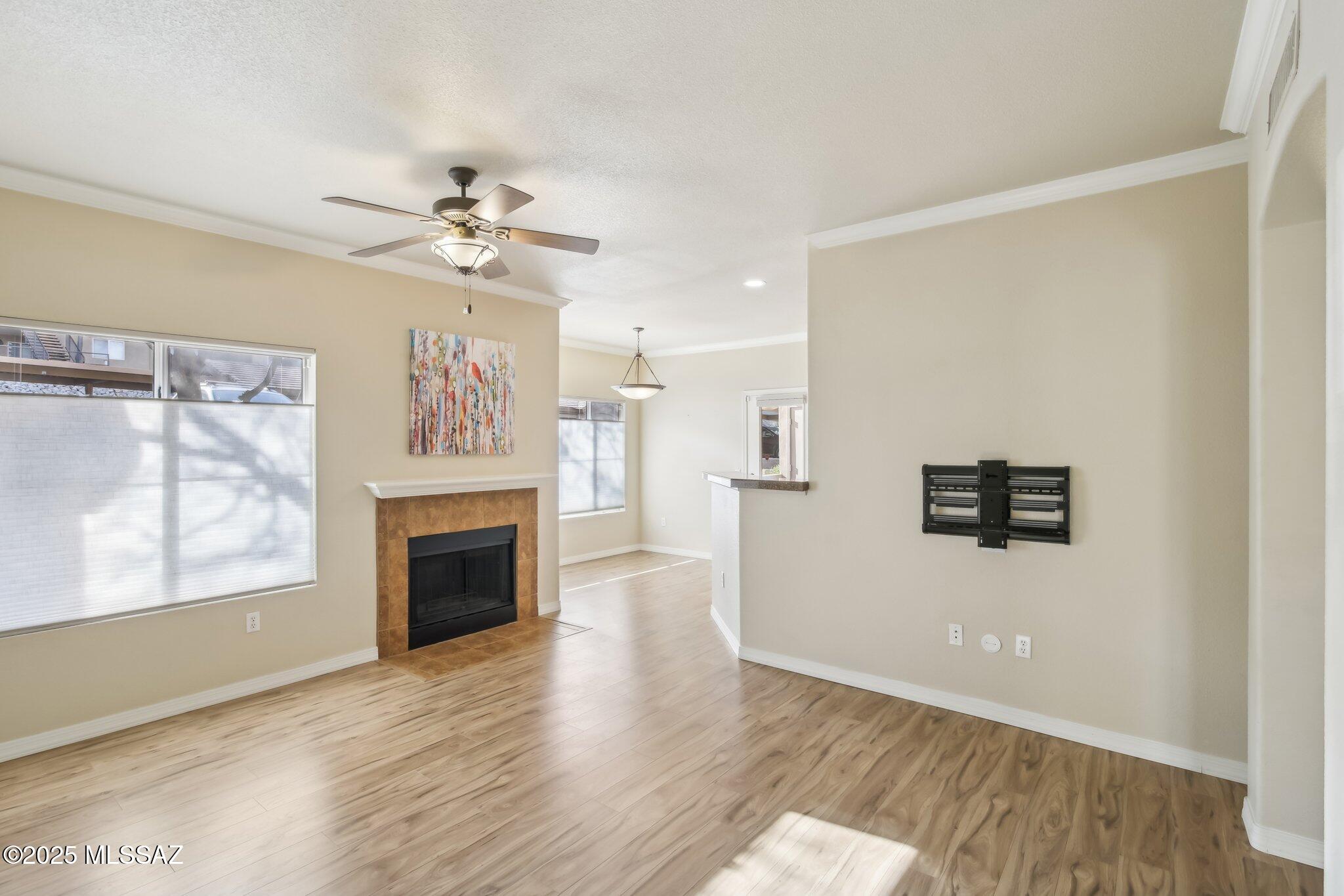 7050 E Sunrise Drive 8106