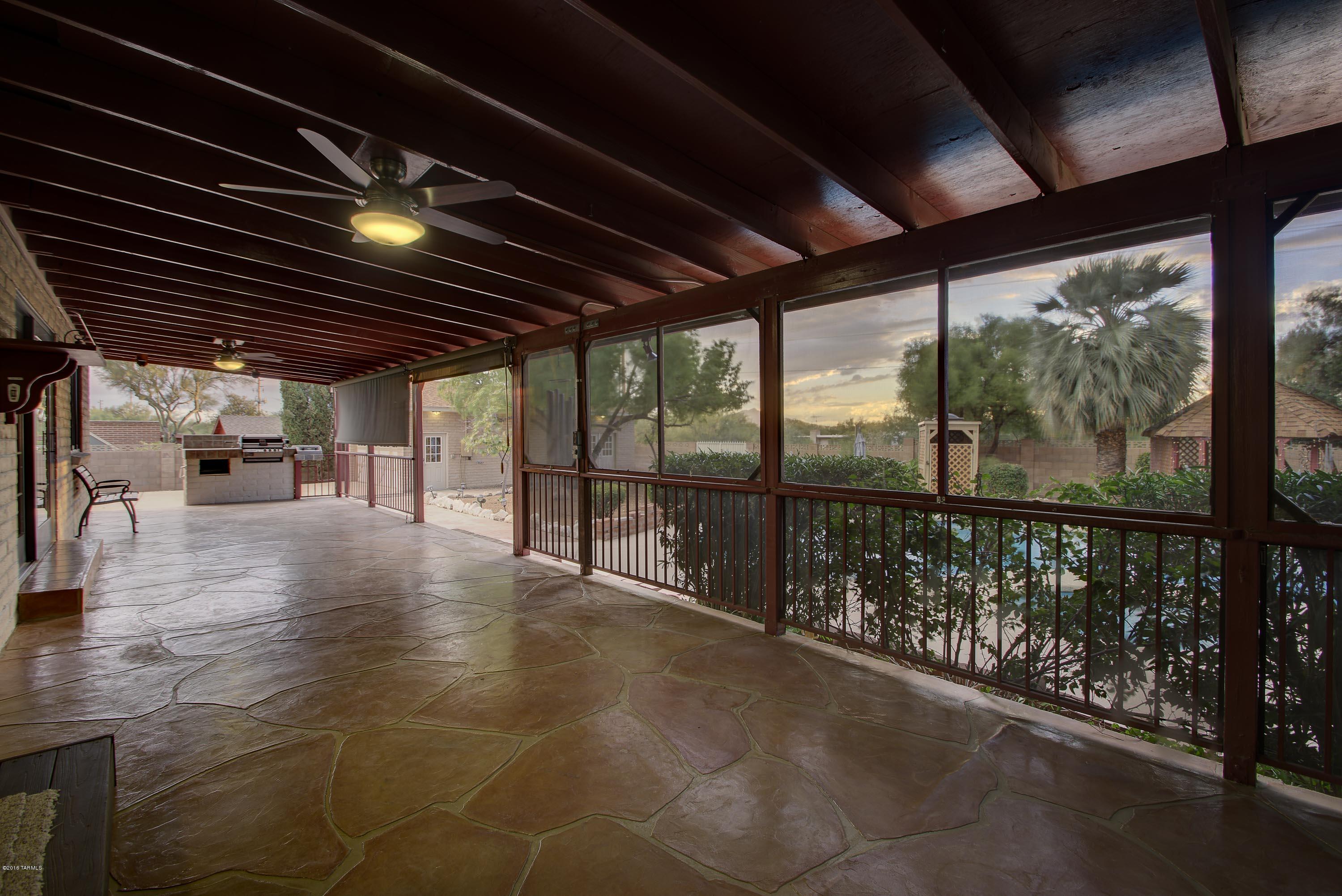 Casas Adobes West (1-220) - Residential