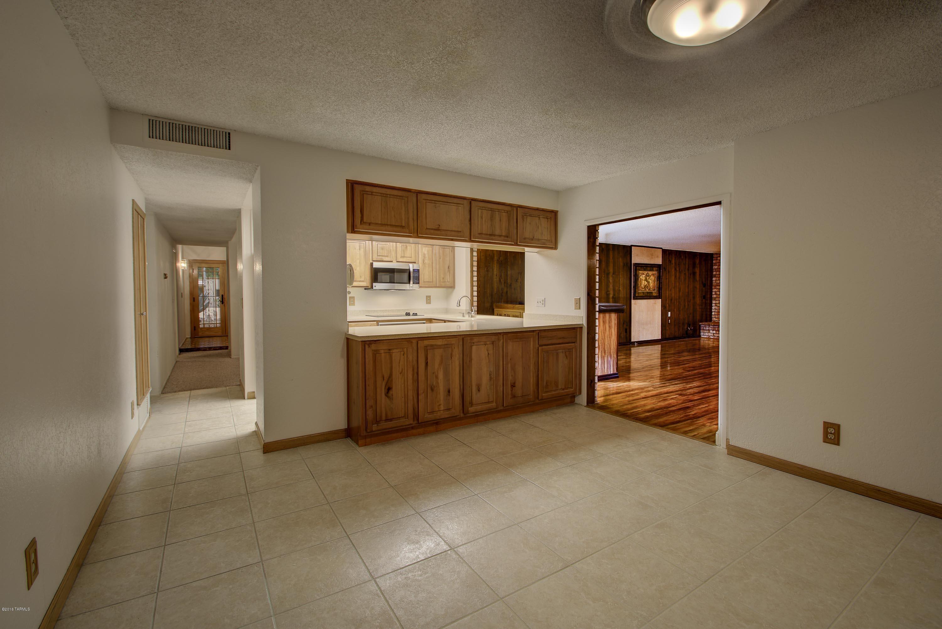 Casas Adobes West (1-220) - Residential