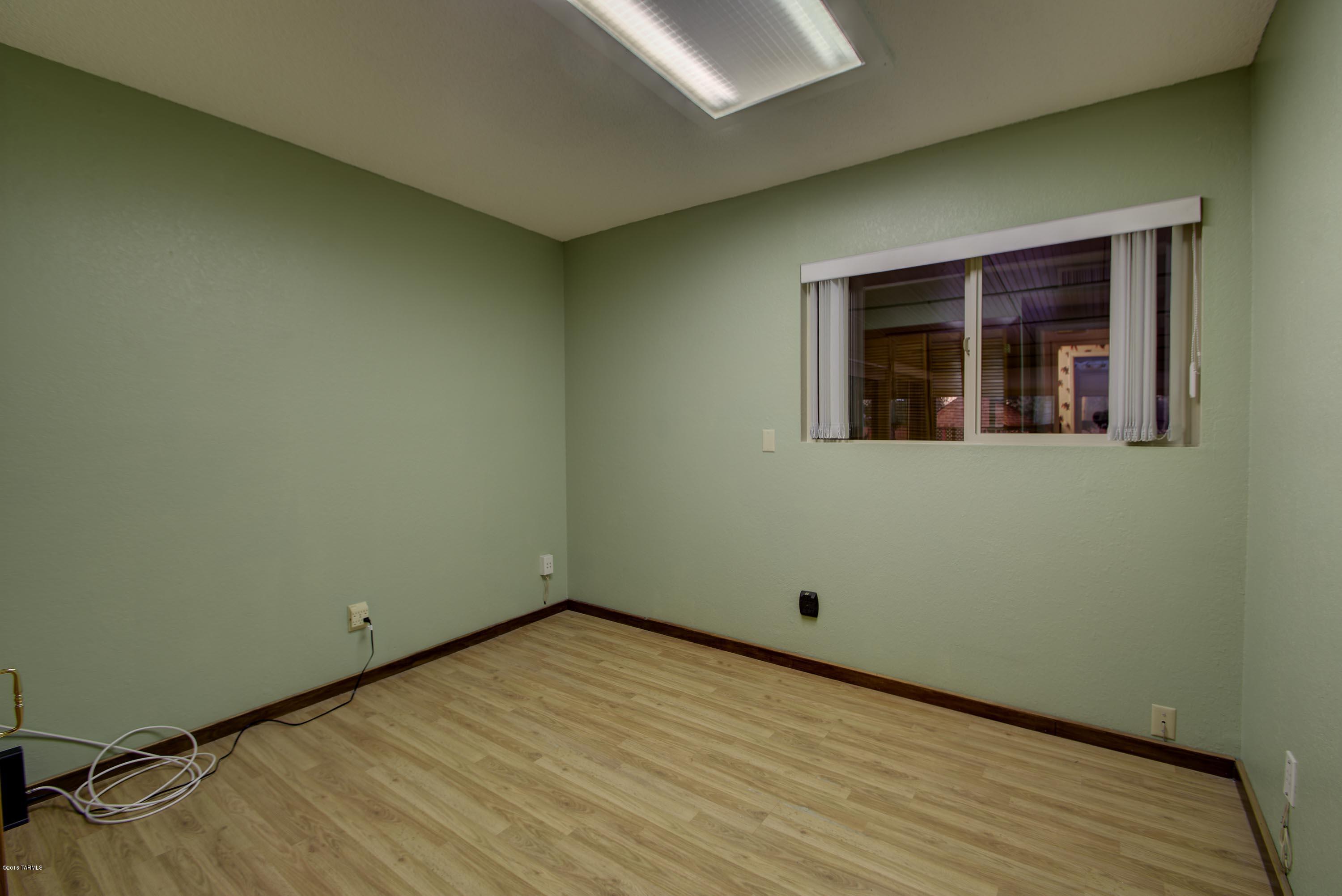 Casas Adobes West (1-220) - Residential