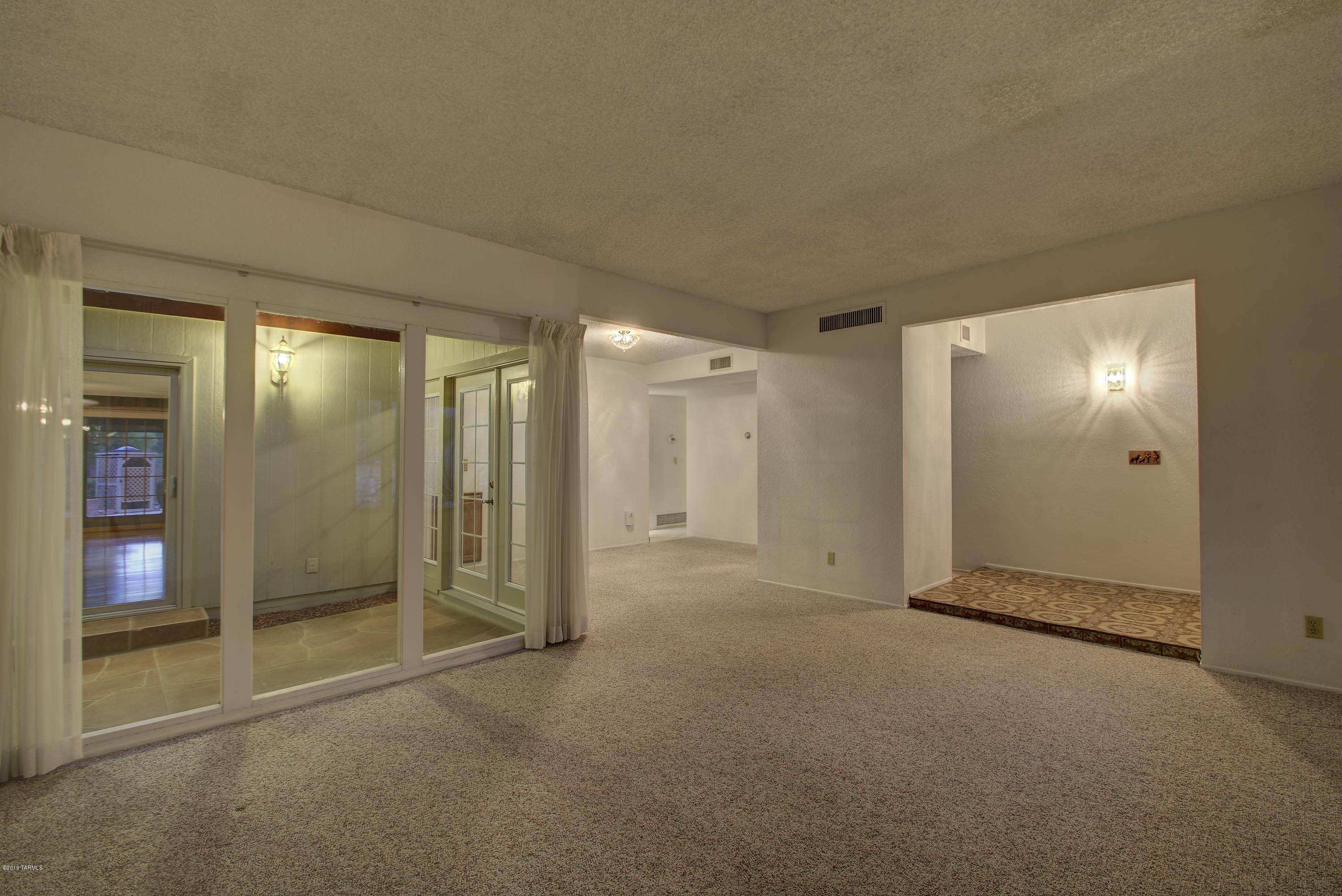 Casas Adobes West (1-220) - Residential